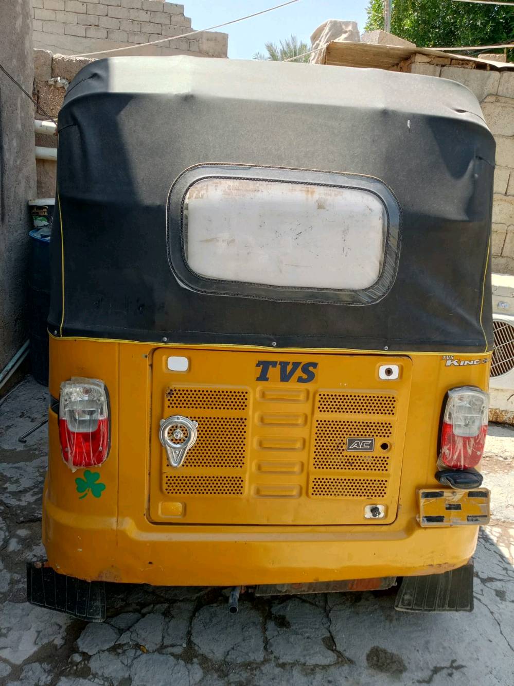 السلام عليكم
للبيع تكتك تيفي اس موديل 30 /11 /2018
أوراق اصوليه جاهزة للترقيم كهربائيات شغاله تخم تاير محرك تجفيت شركة
السعر ٤٢٥٠ وبيه مجال الشراي يتصل
*********** بابل الاسكندريه الحصوه