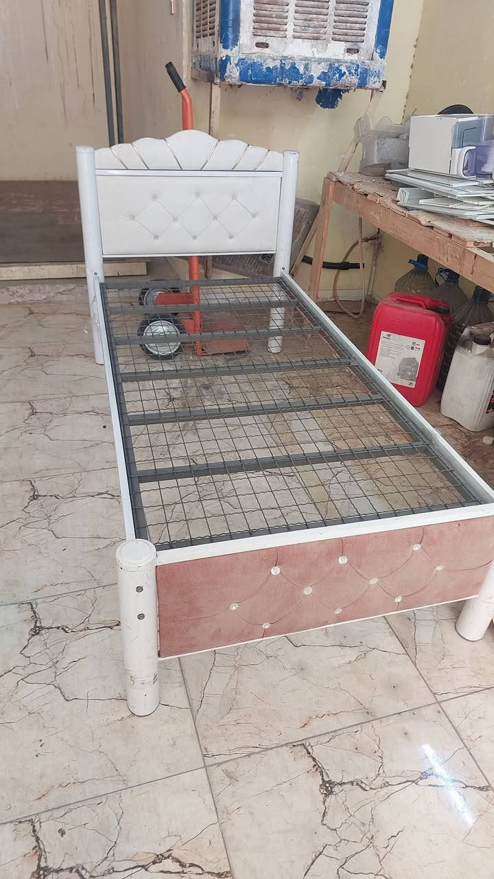 انجهزلك غراض بيت كامل وبسعر متتوقعه تريد جديد تريد اخو الكارتون تريد مستخدم نضيف كلش... وباسعار مناسبه مع خدمه توصيل للبيت. مجمع النذير للاثاث المنزلي الجديد والمستعمل والباله اوربي بيع وشراء. تجهيز بيت كامل بسعر تنافسي وتجهيز لاهل الجمله.  كركوك حي النصر مقابل مركز شرطه ...خلف المرور القديم مباشر ***********
*********** 
***********
