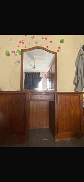 هذي الغرفه للبيع ب500 وأي استفسار ع الواتساب هذا الرقم ***********
