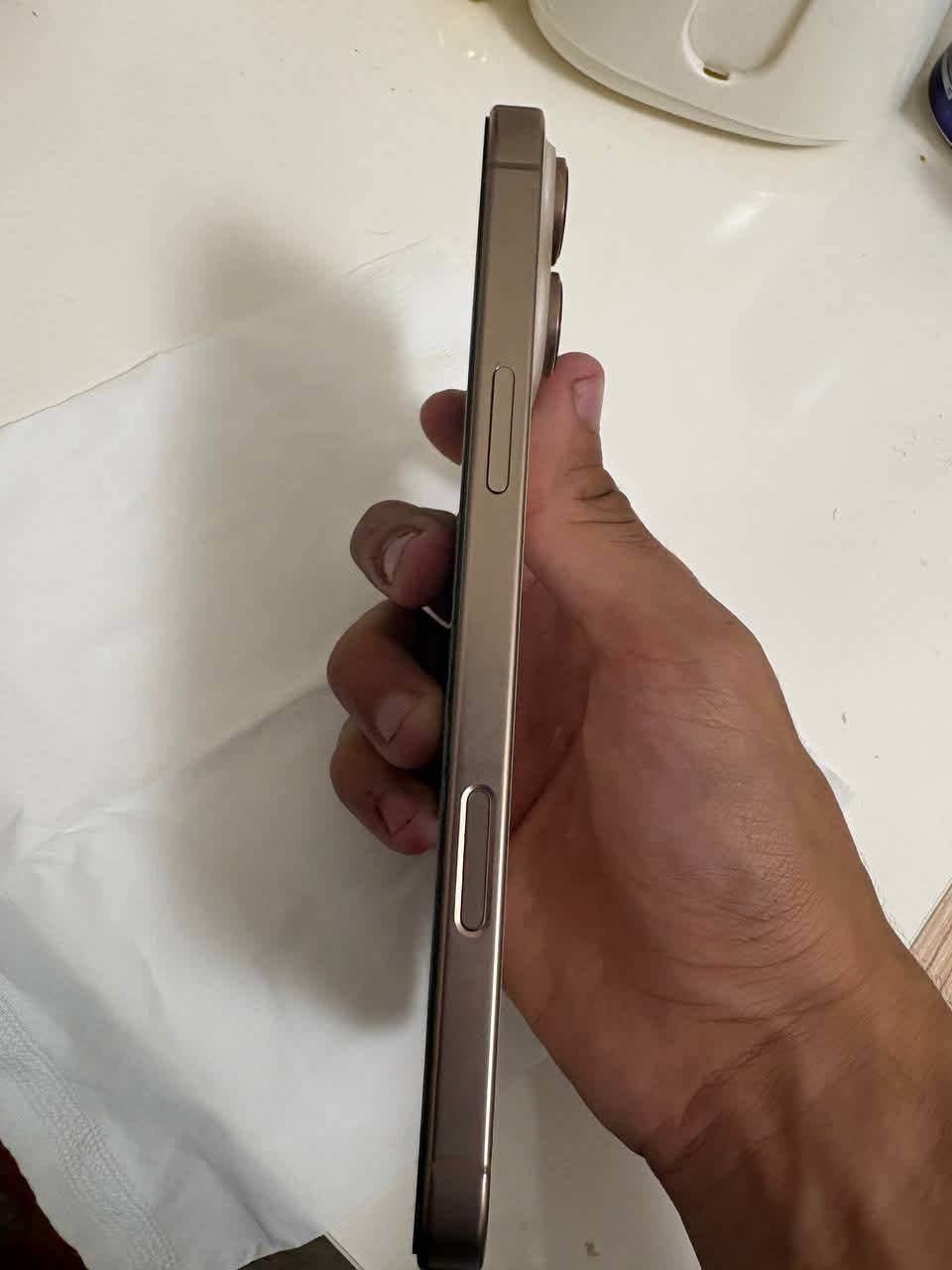 السلام عليكم 16برو ماكس للبيع جهاز مكفول ذاكره٢٥٦ غراضه كامله السعره1350 وبي مجال مكاني بغداد


**إذا كنت صاحب هذا الإعلان وتريد حذفه لأي سبب، رجاءا أرسل رسالة إلى الدعم الفني**