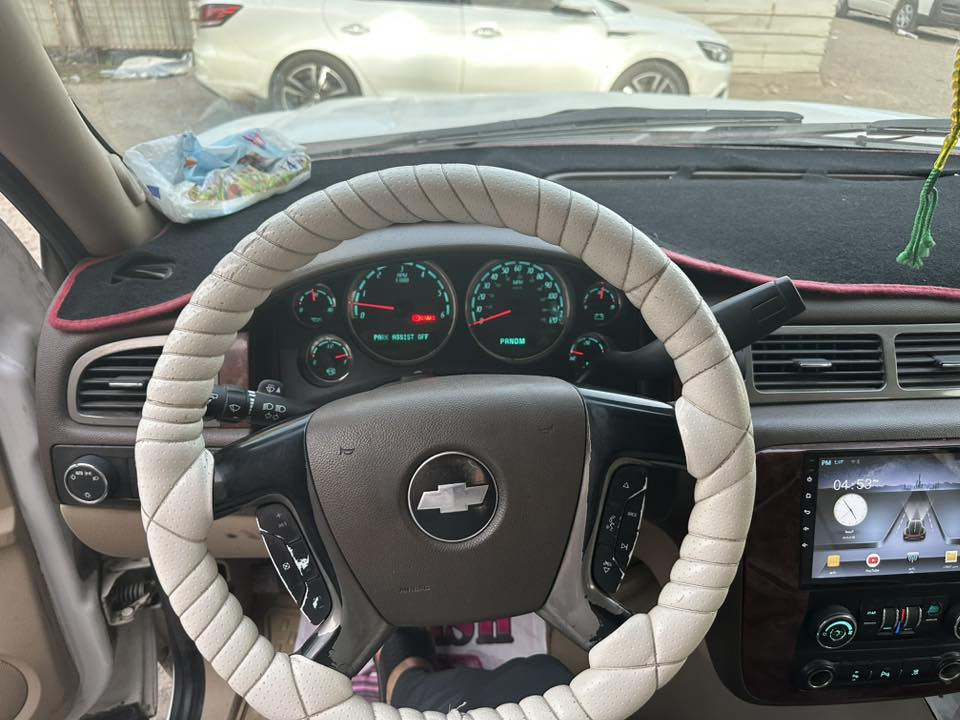 السلام عليكم سوبر بان للبيع موديل 2009خصوصي بغداد اللون ابيض بلادي السيارة يرادلهة حزام صبغ مكان السيارة بغداد السعر ١٧٥ رقم تليفون ***********
