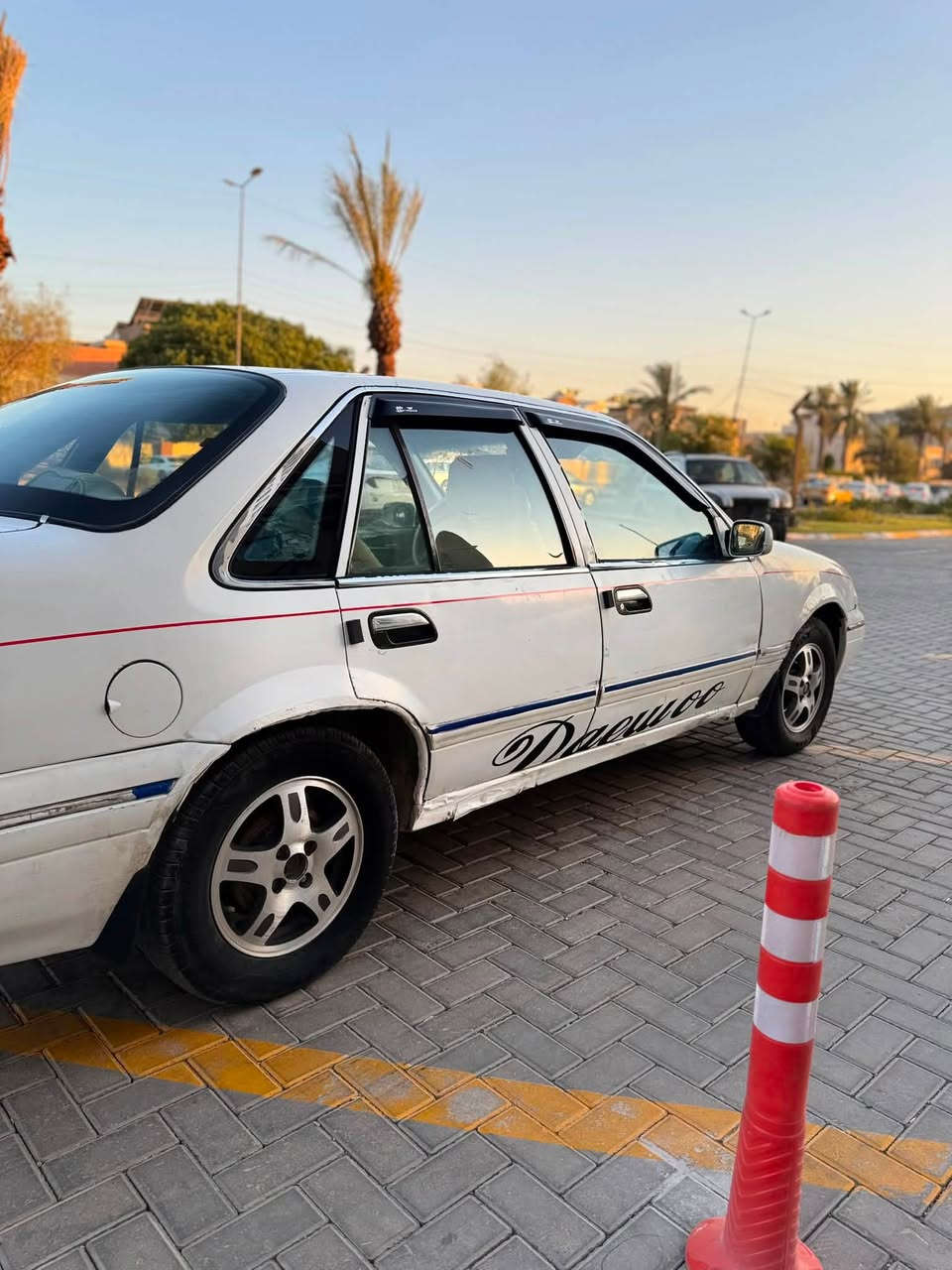 السلام عليكم
برنس موديل ٩٦ مكينه كير مكفولات صدر جديد
داخل جديد السياره بسمي بيه صبغ قطع بل حزام بدون لا ضربه والداخل رقم جديدبغداد السعر ٢٩ وبيه مجال اتصل ***********
مكانه بغداد حي الجهاد
