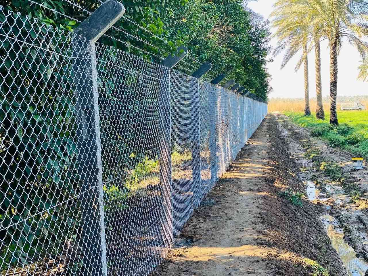 السلام عليكم 
شركة الهندسة اختصاص تنفيذ وتنصيب أسيجة BRC، نشتغل بكل محافظات العراق ونسلّم الشغل مضبوط وبالوقت المتفق عليه.
إذا عندك ملعب، أرض، مدرسة، مشروع أو أي موقع يحتاج سياج قوي ومضمون، إحنا جاهزين ننفّذ فورًا وبأفضل مواصفات.
جودة عالية ✔️
التزام بالوقت ✔️
أسعار تنافسية ✔️
📞 ***********
شركة الهندسة – شغل يعتمد عليه
