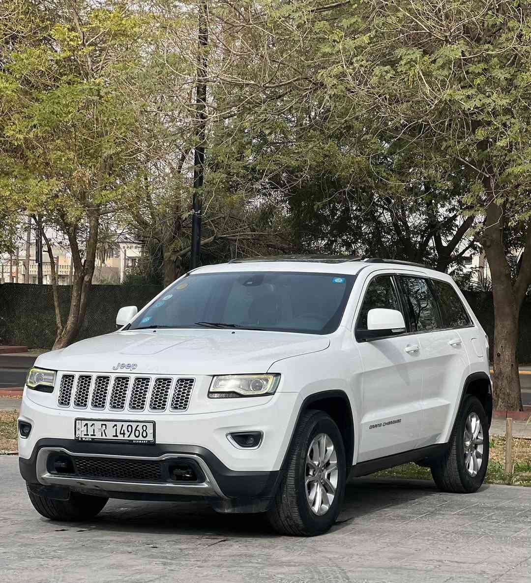 سلام عليكم جيب لاريدو 2014 خليجي مكفوله كفاله عامه
بغداد بسمي .

المواصفات

 بصمه /  فتحه / جلد /   شاشه كبيره / كامره خلفيه /  مقاعد كهرباء /  هوكات /  نضمام قيادة eco. Rock. Mud. Auto. Sand. Snow. / المري شفط ومتحركة هيترات ضباب جانبية بالمري /مثبت سرعة تفاعلي /4x4/نضام نزول المنحدرات /شفتات سرعة بالمقود / جامات المقاعد الامامية AUTO / كشافات ضباب اسفل الدعامية /

عنوان بغداد العطيفيه: 📍📍
سعرها مناسب 
للتواصل :
***********
