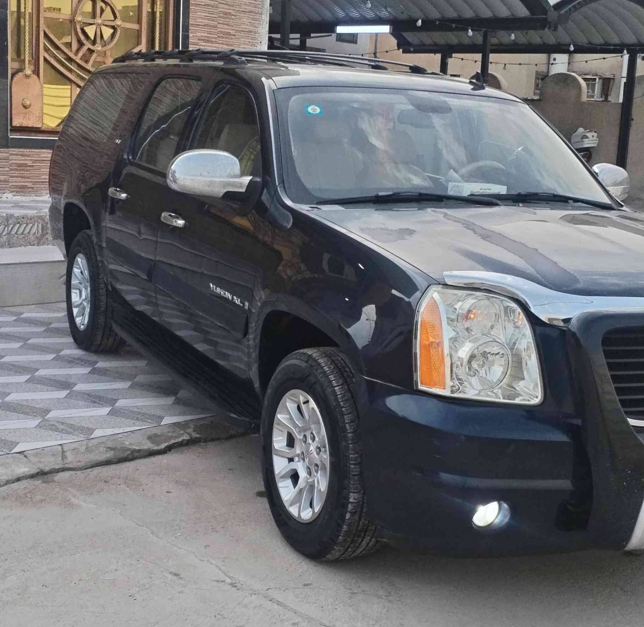 سلام عليكم للبيع جمسي يوكن طويل مديل 2007 رقم نجف بسمي خصوصي ممشتغله خط كندي كفاله عامه من كلشي جاهزه من كلشي مكينه كير حداديه تبريد تخم تاير مواصفات SLT(كشنات جلد كهرباء+شاشه لمس+مرايات شفط+تشغيل عن بعد+جنطه شفط+تحكم ستيرن جهتين+فور ويل+تدفئه بلكشنات+داخل بيجي+ويل مال 18+بجم زنون) سياره ماشيه 110 ميل حقيقي سياره جديده السعر 205 وبيه مجال استفسار *********** مكان البصره
