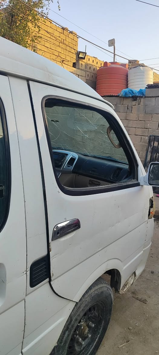 السلام عليكم شباب سياره اجوان للبيع موصليه موديل 14ً
‏‪***********‬‏
