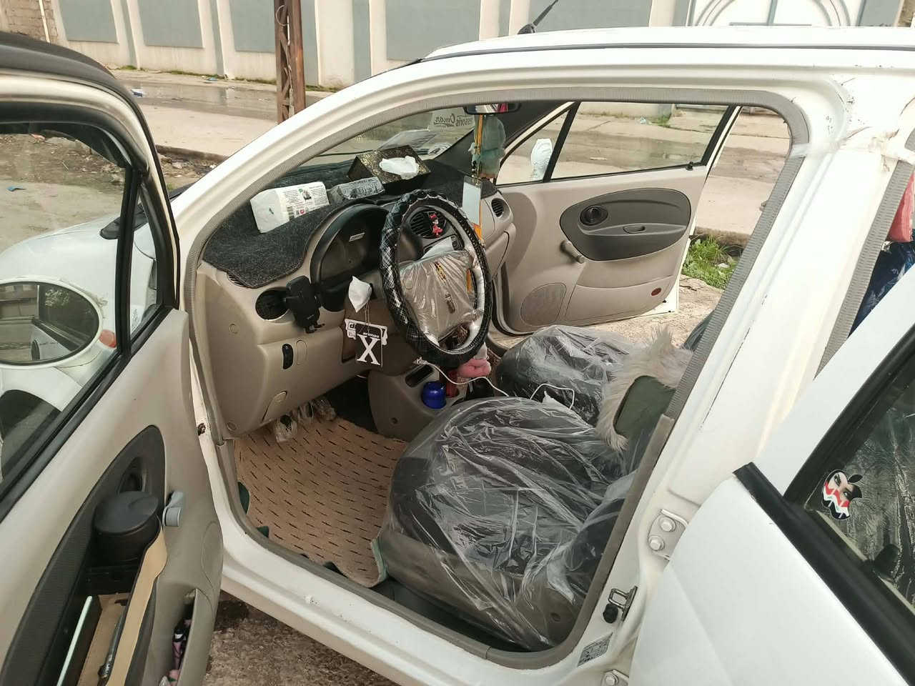 اخوان كوكو للبيع كربون بنزين بي بدون ضرر محرك شرط السعر 35 وبي مجال شي قليل ***********
