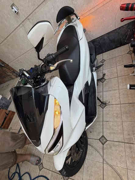 جيل ثالث وارد كوري ماشيه 29 الف دراجة جديدة كفاله عامه جاهزه السعر 14 وبيهة مجال ***********
