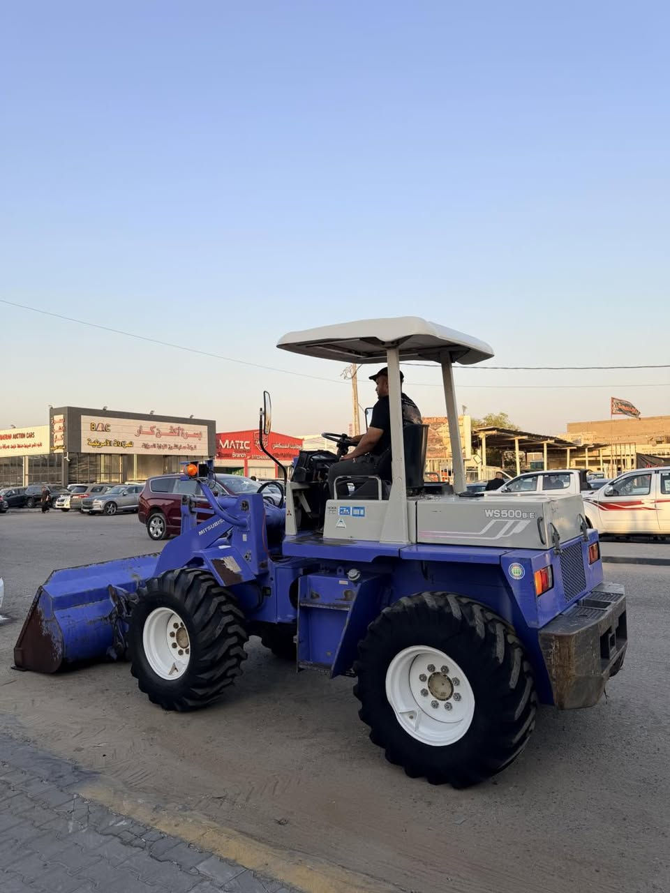 دخول جديد
شفل مستوبيشي WS500(B) محسن
جديد بحالة  الزيرو مشتغل 795 ساعه فقط
وارد يابان
العنوان:بصرة-معارض ساحة سعد
***********☎️
