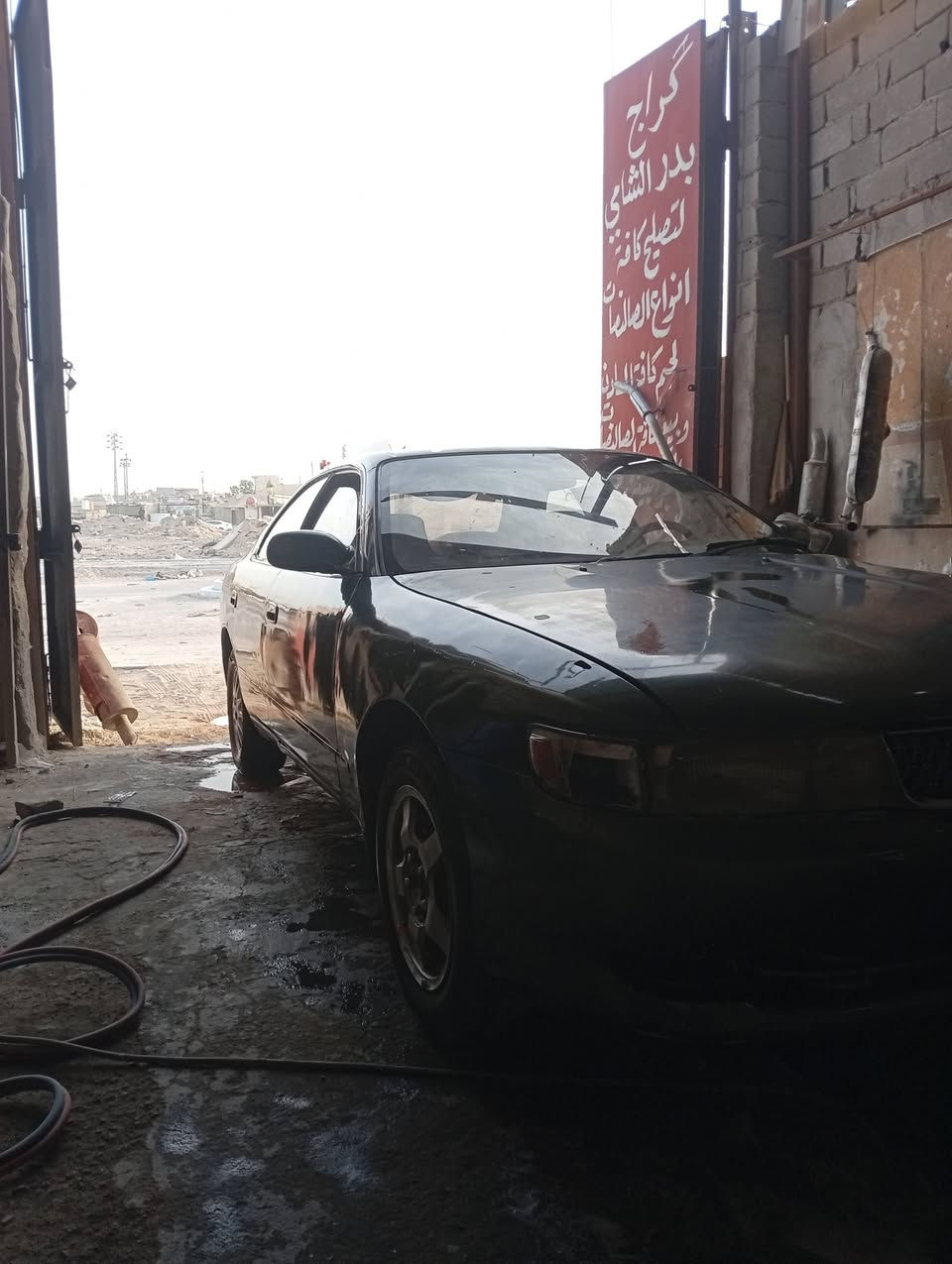 السلام عليكم شيزر موديل 2000
السياره مكفوله من النقل ولكصه ولعيب للشرعي 
السياره تبريده شغال 
مكينه بيه خيط تبخير 
الكير مكفول 
كهربائيات كله شغاله
السعر40وبيها مجال قليل
مكاني البصره الزبير
رقم الهاتف***********

