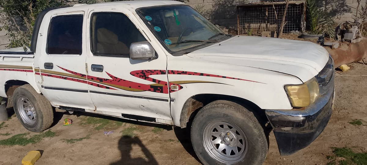 سلام عليكم البيع دير موديلل 6 سيارة جاهز ه مكينه وكير جدد عنوان ميسان مجرالكبير السعر مناسب 18وبيه‍ا مجال الاستفسار تصال رقم ***********
