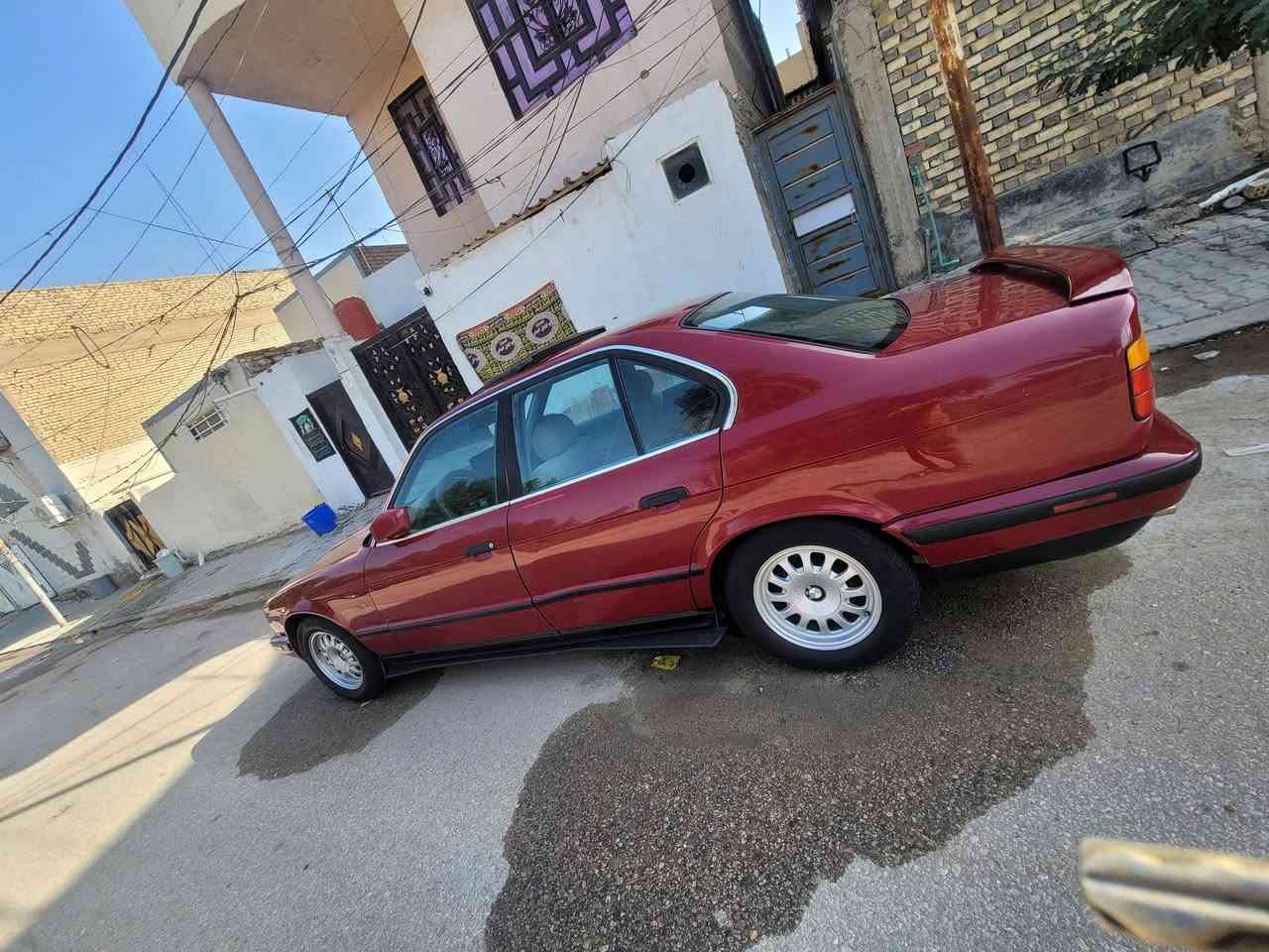 السلام عليكم بي ام 520 فتحة رقم أربيل انكليزي مواصفات ال20 المعروفه حداديه منضومه بريك منضومه لايت كله جديد كير حلو مكينه مسكر عدل بيه خيط تبخير فقط سعر 51 وبيه مجال مكاني نجف ***********
