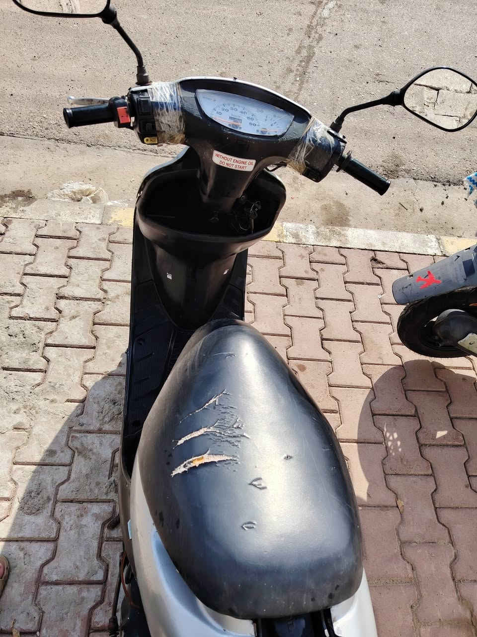 السلام عليكم درجه للبيع هوندا ٦٠
بسعر مناسب للاستفسار اتصل علئ رقم ***********
