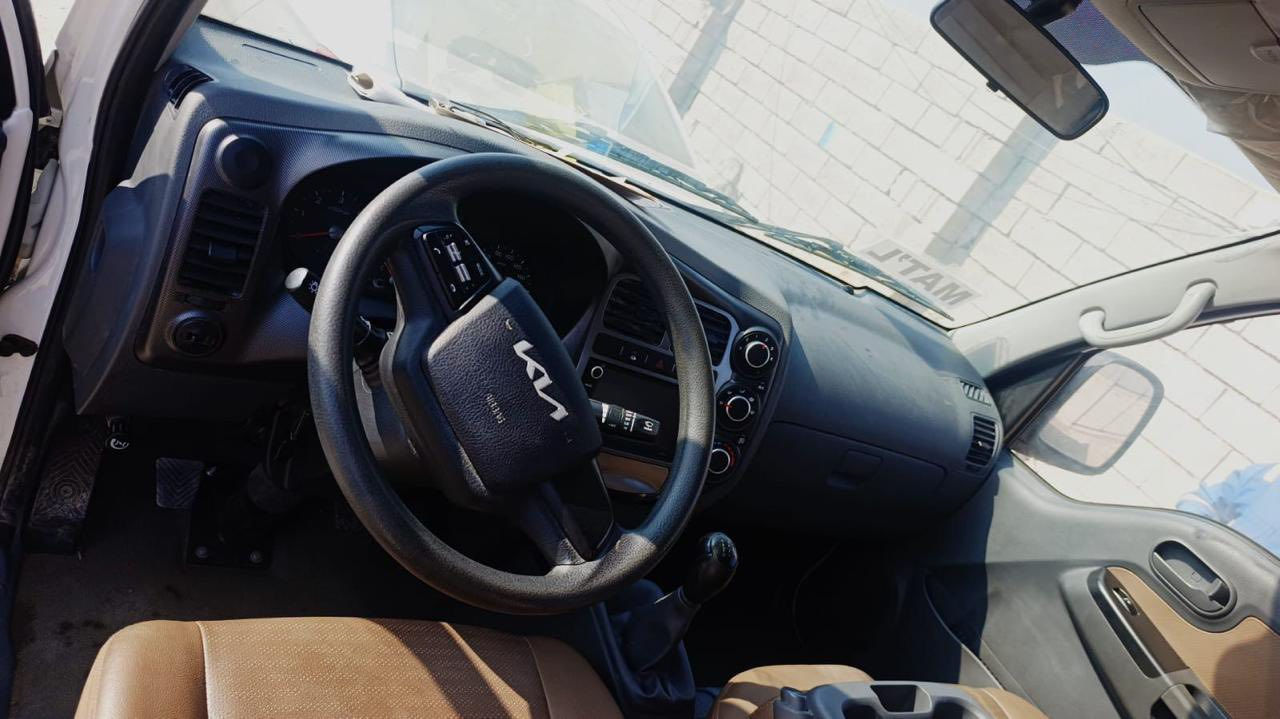 مفتوح 2700 
موديل 2024 
ماشية 12،000 الف 
رقمها بصرة 
السعر 165 وبيها مجال. 
للتواصل ***********
