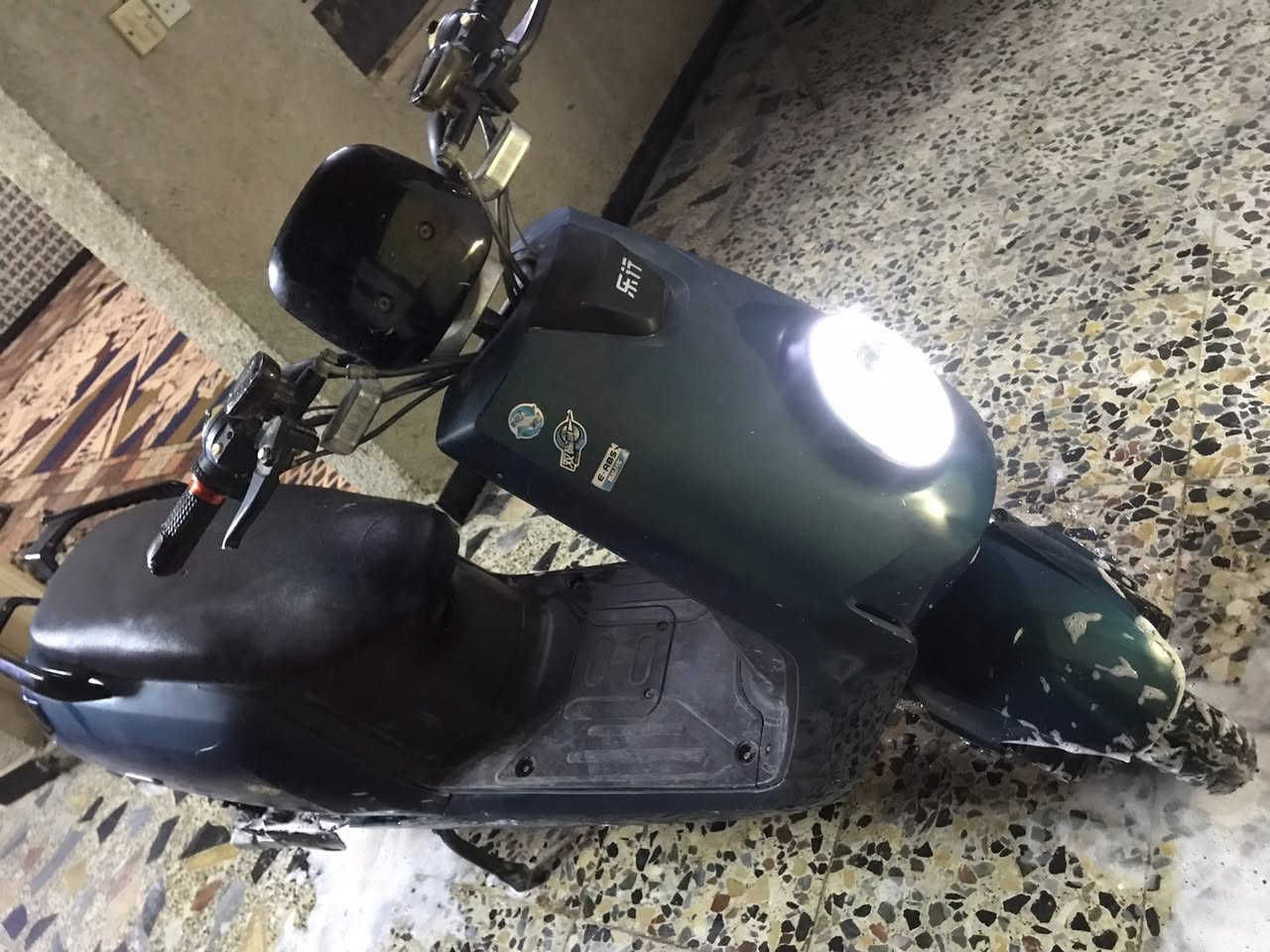 السلام عليكم دراجه شحن للبيع نضيفه السعر ٣٥٠وبيهة مجال  العلوان بغداد مدينة الصدر  هاذه رقمي ***********
