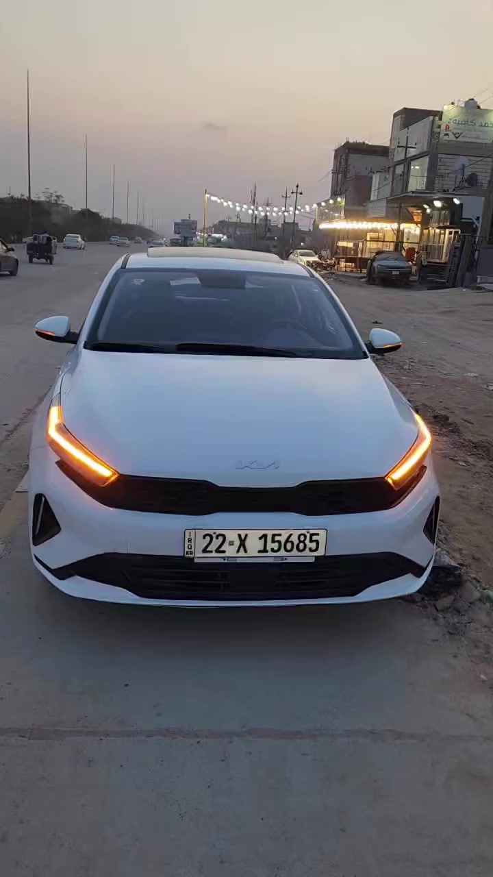 السلام عليكم k3 البيع تجميع صيني موديل 2025 سيارة زيرو حلوه ماشيه ٦ الاف سيارة اخت زيرو حلوه رقم اربيل  فول موصفات شاشه ديجيتال هندبريك دكمة اوتو هولد يدات نيكل تراكشن كنترول كروز سرعة وتحكمات كامله 4 انظمه درايف مود لايتات ليد إشارات بالمرايه ويل كب كروم  شاشة كبيرة 4 دسكات سيارة حلوه واقتصادية محرك 1500 دبل نوزل السعر ١٢٨ مكان سيارة النجف الاشرف  ***********  مقطع مفصل داخل المنشور
