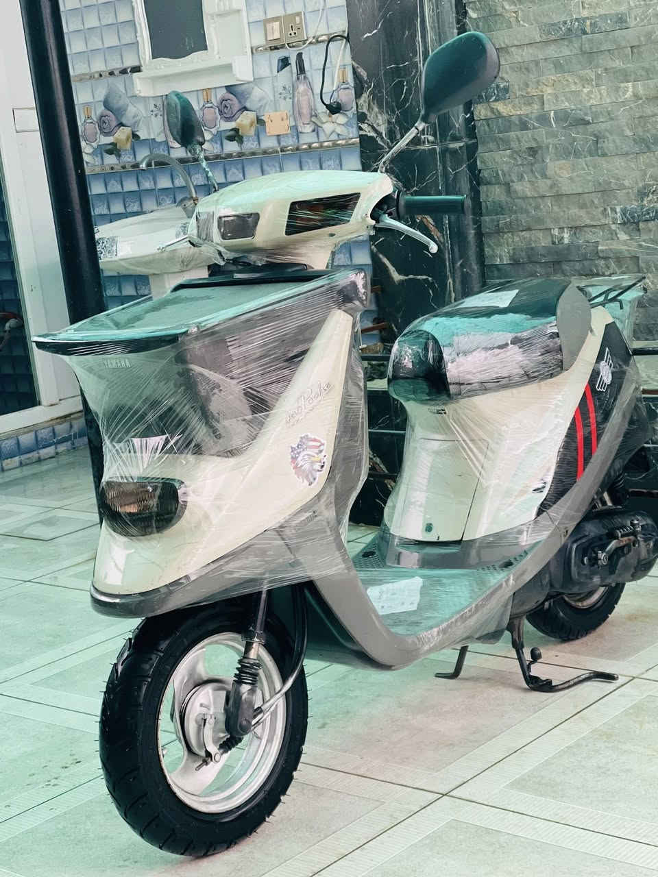 دراجة ياماها اخو سفر رمپة دراجة كلة عل شركة ماملعوب بي كلة
عل بيلاد شرط فحص
محرك بيلادي ما مفتوح شرط كابريتر بيلادي شوتة  فيت پم صالنصة
كلة عل بيلاد شرط فحص فيتر كهربائيات كامل شغال نكرة سلف
كيجات سرعة بانزين كلة شغال
كفر بيلادي تايارات بيلادي لوك باتري جديد دراجة سفر ماشااللهّ مابي اي نقص شرطل نشاط فول
سعر450
رقم موبايل***********
 عنوان كركوك شورجة يم مطعم حمة ناصر
