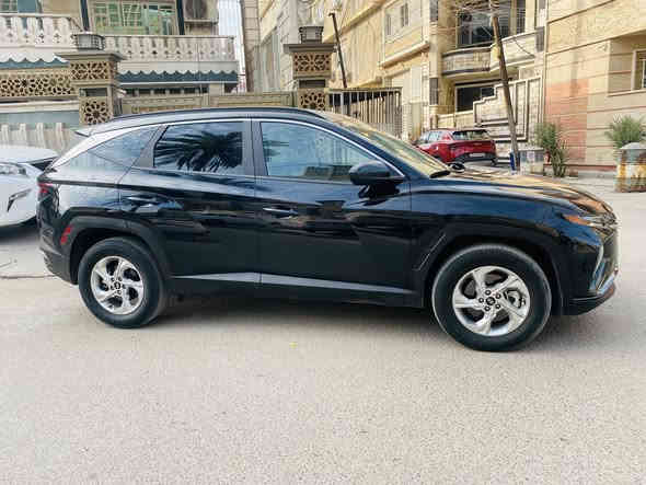 للتواصل عالرقم فقط اسفل المنشور
توسان موديل 2024 وارد امريكي  شرط بدون اي ضرر داخلي . ضرر بسيط وحلو (فقط بنيد مبدل أصلي ومصبوغ )
مواصفات SEL تجي فول عدا سلايت
محرك 2500 
صندوك كهرباء
كشن كهربائي
بصمة تشغيل - تشغيل عن بعد - ابواب بصمة
رادار امامي جانبي خلفي
تحديد مسار قيادة آلية 
اوتو هولد + اطفاء ذاتي
تدفئة كشنات 
شاشة تدعم كار بلي 
كامرا خلفية دوارة 
شحن مبايل واير ليس 
تبريد قطعتين 
لد امامي نهاري 
لايت زينون عالي ناصي 
تحكمات استيرن جهتين + كروز سرعة
أنظمة قيادة  متعدده وهواي مواصفات بعد  
سايد بريك بصمة
السيارة فول عدا سلايت
بغداد بغداد الجديدة
***********
واتساب او الاتصال عالخط
