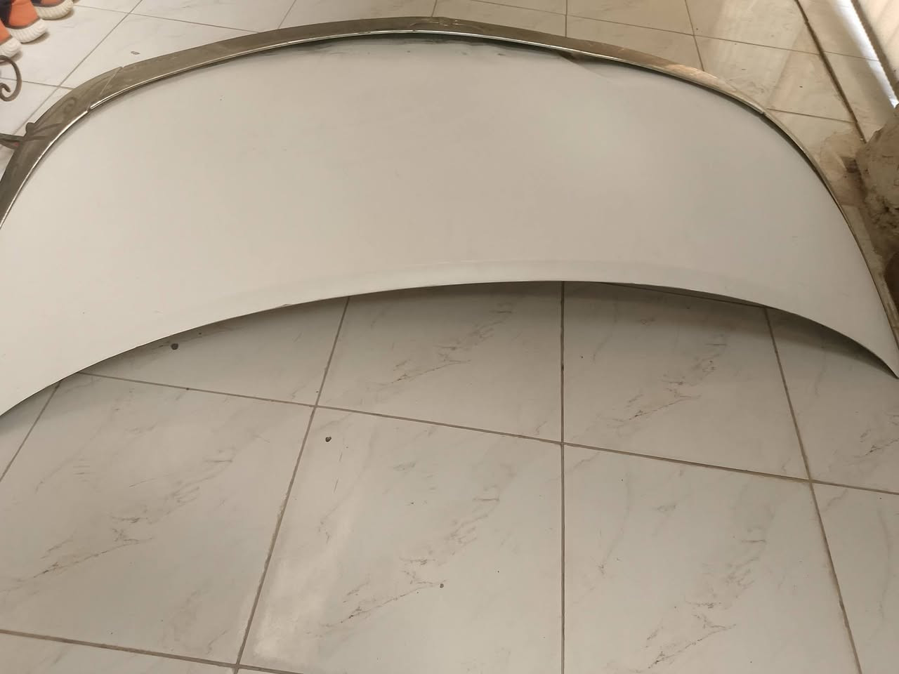 بنيد استاركس موديل 16 سعر 75 الف مابيه صبغ بيه طعجه....يصلح سعر 75 الف مكان بغداد 
***********
