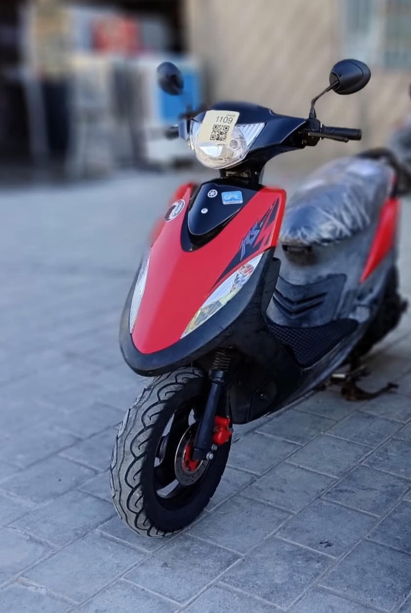 السلام عليكم
ماكس عدله نضيفه الله شاهد.
كله بلادي ما مفتوحه مختمه ما مفتوح برغي بيه للاستفسار ***********
