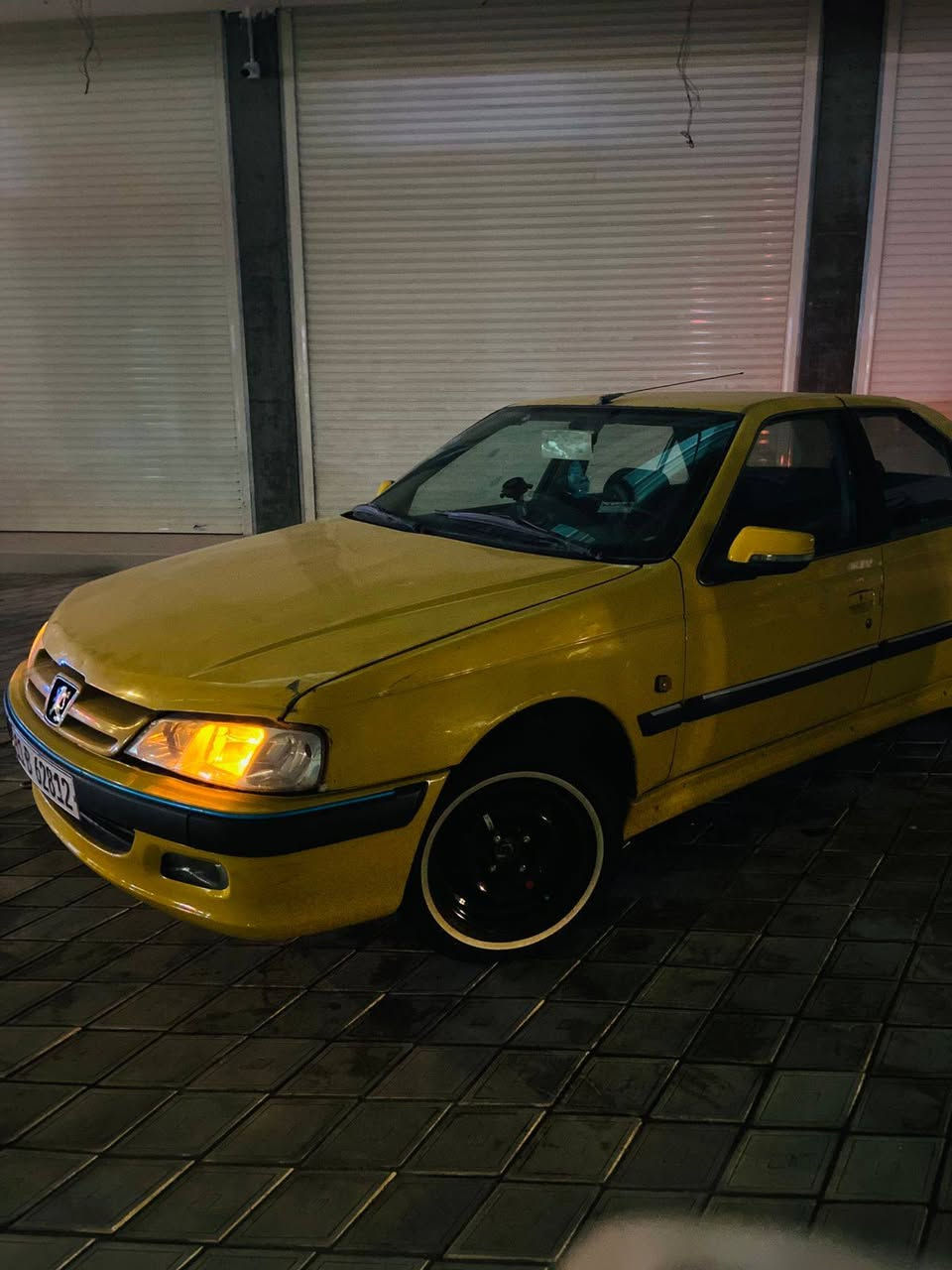 سلام عليكم بيجو بارص موديل 2012 للبيع السياره خير من الله لاضربه ولا صبغ كير ومكينه خير من الله سياره ماناقصها شي فقط مشط ستيرن مكان السياره بغداد الدوره للتصال *********** سعر 35وبيها مجال قليل
