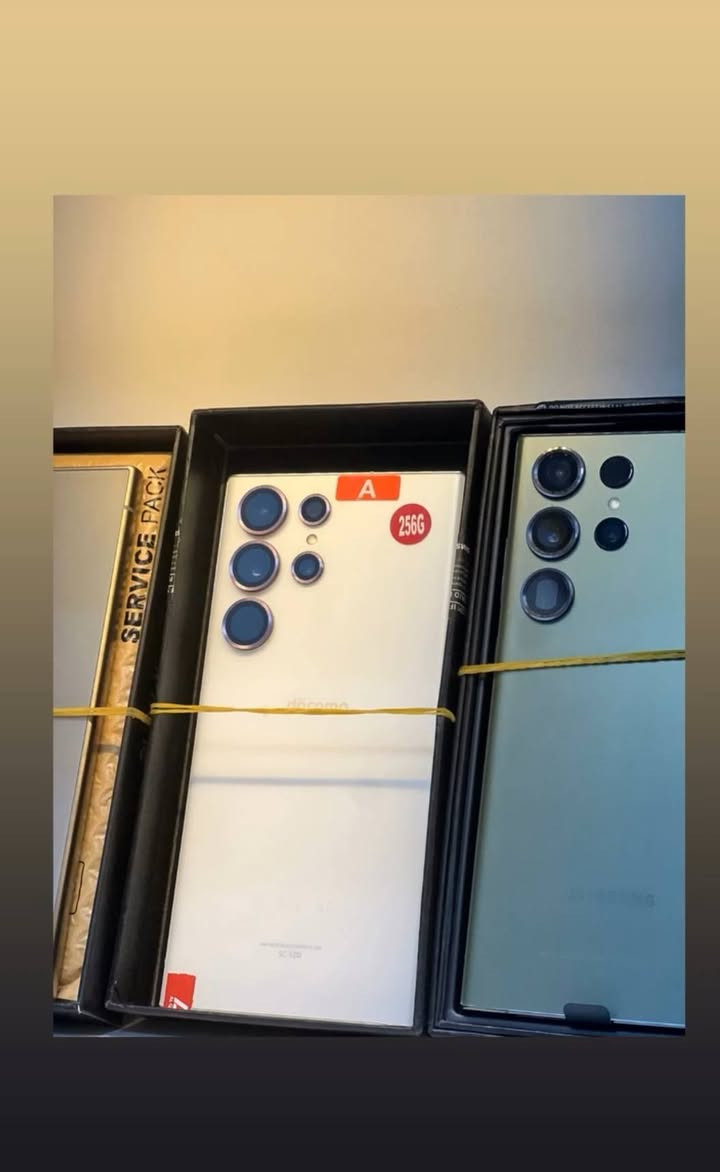 سلام عليكم
يابه جميع سامسونك نلكونه يمنه 

1_21التره

2_22التره

3_23التره

4_24التره

5_25التره بسعار مناسبه

***********وتساب موجود
