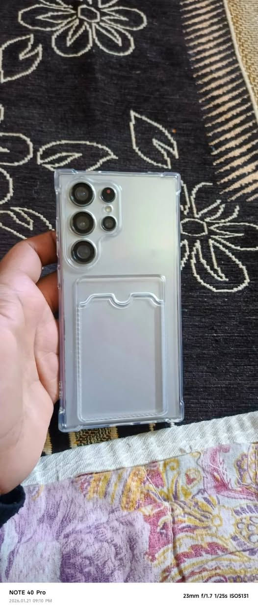 السلام عليكم سامسونك اس ٢٤ الترا شرق أوسط دبل سيمكرت ذاكره ٢٥٦ نضيف كلشي ما بي أي خلل فقط ضهر مبدل   مراوس ب١٥ برو ماكس او بيع ب٨٧٥  مكاني بغداد كماليه ***********
