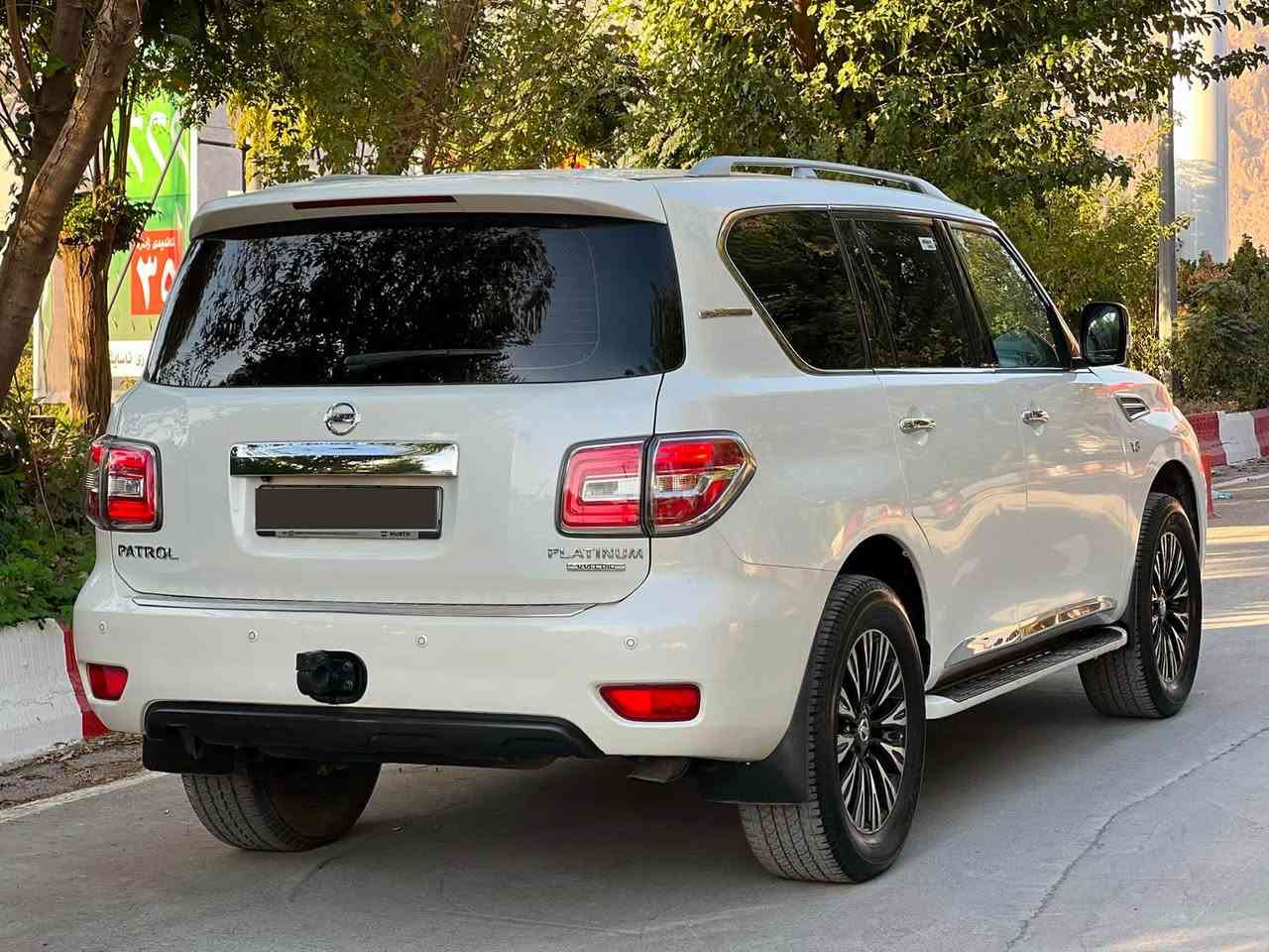 Nissan patrol 2015 daraja 2
***********
نیسان پاترۆڵ مۆدیل ٢٠١٥ مەرخوب
سەیارەکە دەرەجە دوو نمونەیە 
مەکینە مەرخوبی دەرەجە دووە
سەیارەکە زۆر زۆر لۆک و جوان ماوەتە 
٩٠ هەزار کیلۆمەتری حەقیقی ڕۆشتووە بەشەرتی کۆمپیتەر 
سەیارەکە بی بۆیاخە هیج هیجی نیە
بی چال و شوخت نمونە لە جوانی
سەیارەکە کامل جاهیزە 
گیر مەکینە کارەبای وەکالە بەناو کردن هەموو شتیکی بەشەرت 
ناونیشان ڕانیە حاجیاوا 
فایبەر وەتس ئەپ 
*********** السليمانية, العراق
