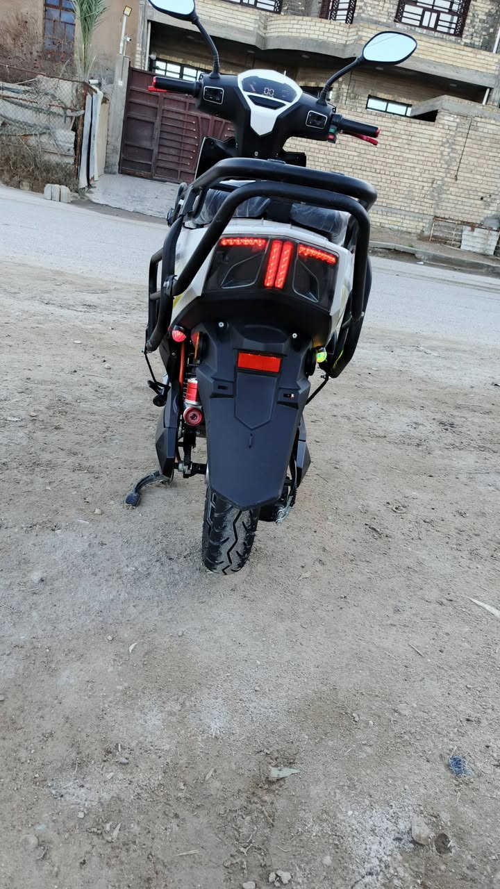 سلام عليكم دراجه سكنس موديل 2025 دراجه نضيفه حيل اخذتهه بشهر 10 دراجه نضيفه حيل اخذتهه مليون 200 رايدهه مليون 150 وبيهه مجال لين دراجه نضيفه الله شاهد اذه مو شراي لا تكسر بحلال العلم مكان بغداد أبو غريب هاذه رقمي بي وتساب ‏‪***********‬‏
