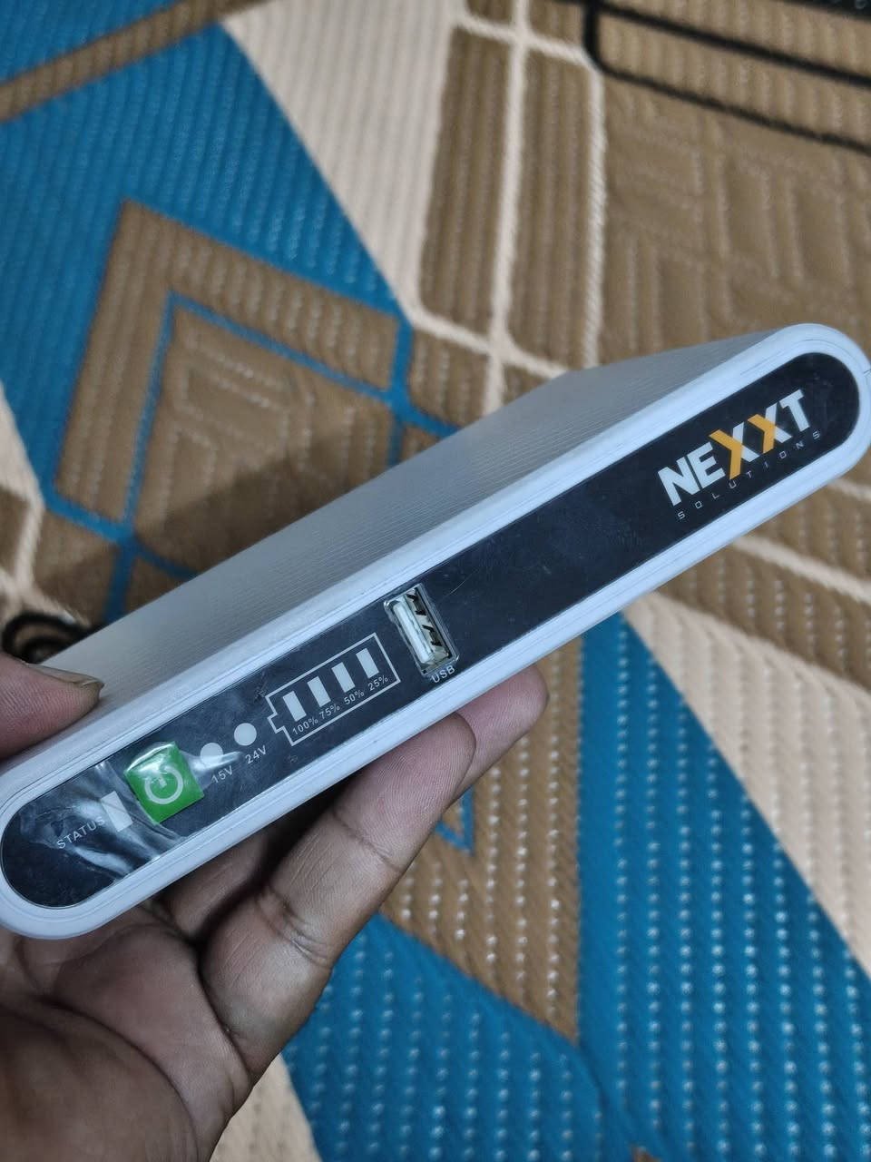 موفرلكم جهاز (Mini DC UPS) من ماركة NEXXT المعروفة، يشغل الراوتر والنانو بكفاءة عالية وبدون انقطاع.
المواصفات:
✅ بطارية قوية: بسعة 8800mAh تمشيك ساعات طويلة.
✅ متعدد الفولتيات: يدعم كل أنواع الراوترات والنانوات (9V, 12V, 15V, 24V).
✅ شحن موبايل: يحتوي على منفذ USB إضافي.
✅ حماية كاملة: يحمي أجهزتك من تذبذب التيار الكهربائي.
​💵 السعر: 25 ألف دينار (وبيه مجال للشراي).
📍 المكان: بغداد - مدينة الصدر - شارع الفلاح - قطاع 40.
📞 للتواصل: ***********
