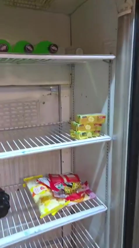 سلام عليكم عارضه للبيع سعر ميتين
التواصل ‏‪***********‬‏ المكان بغداد الشعب
