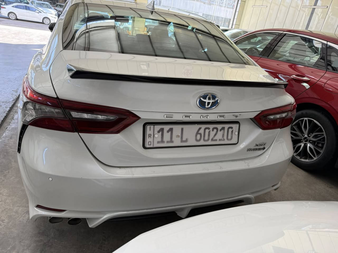 سلام عليكم 
كامري هايبرد وارد امريكي موديل 22 
حادث السيارة قبق الصندوق فقط بدون دواخل بدون ايرباك صور الحادث مرقفه مع الصور
مواصفات السيارة 
السيارة فول مواصفات داخل احمر
فتحه بصمه 
شاحن واير ليس
كراسي تدفئة 
تحديد مسار 
سايد بريك 
تحديد مسار 
كراسي جلد كهرباء 
راد امامي وحانبي 
 قيادة ذاتيه
بعد هواي مواصفات
رقم بغداد الجديد هزة جديدة 
تحويل مباشر ابسمي 
مكان االسيارة بغداد

‭0783 137 3983‬
