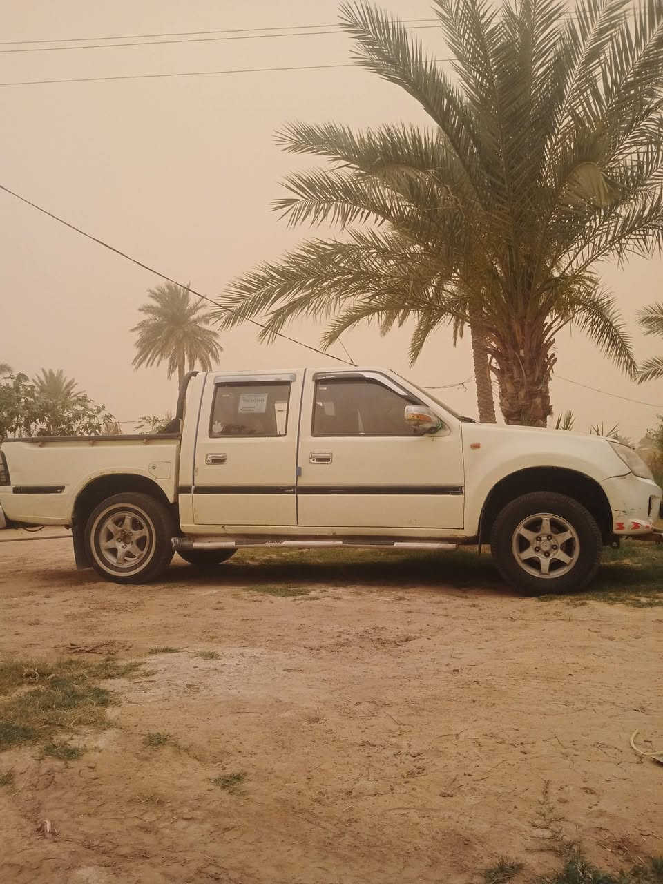 سلام عليكم سياره للبيع فتون 13 رقم انگليزي بابل مكانه بابل كفاله گير اكسن محرك صدر سياره مال جناي اسعر39 أو بهه مجال اتصل ***********
