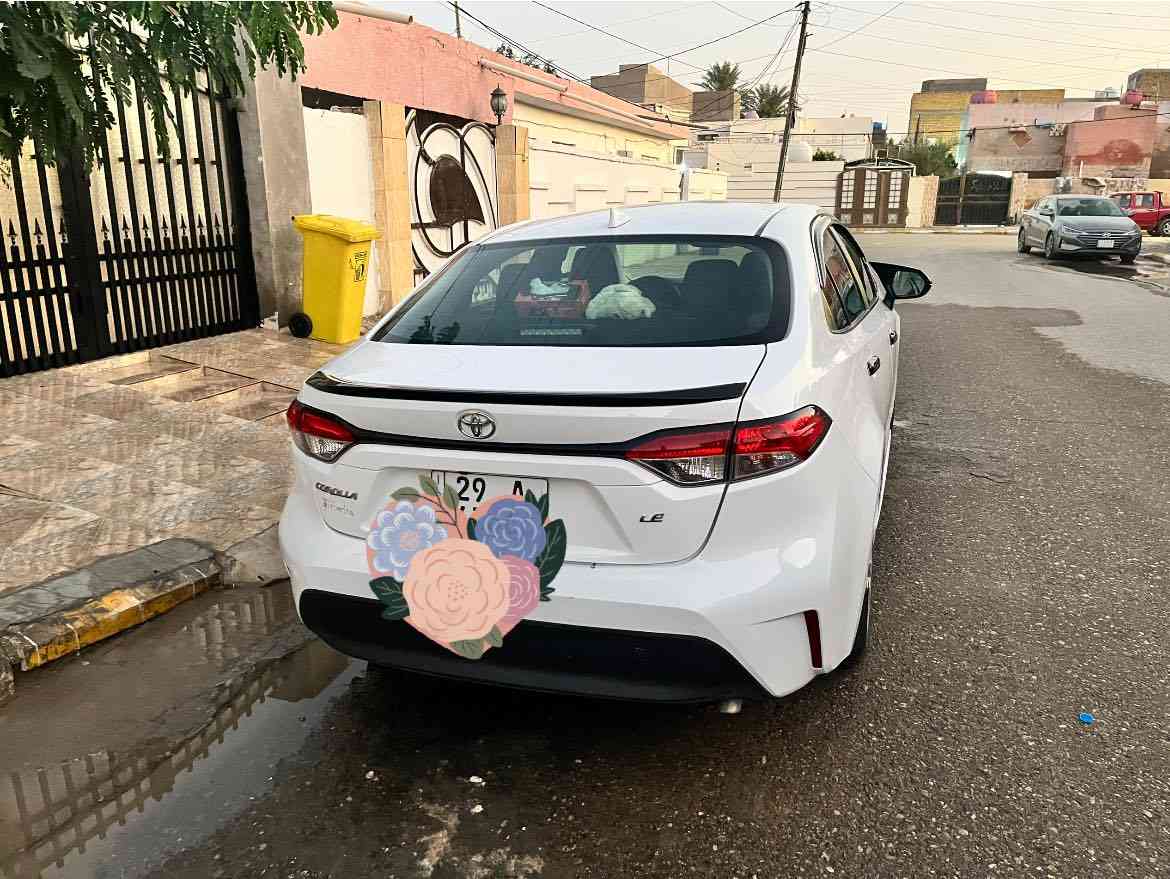 كورلا ٢٠٢٤ امريكي حادثه بس بنيد  ماشيه ٦٥ ك سعر ١٥٦ وبيها مجال ***********
