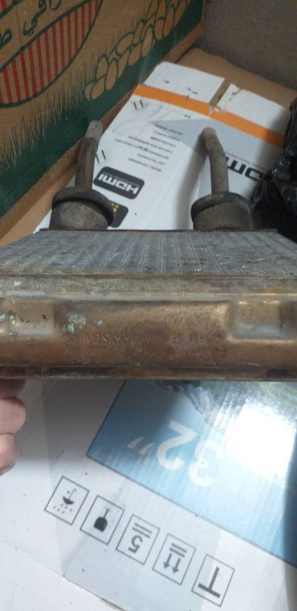 متاح دوش فكترا ١٨ شرط وراديتر تدفئة مال فكترا شرط مكاني موصل الايمن ***********
