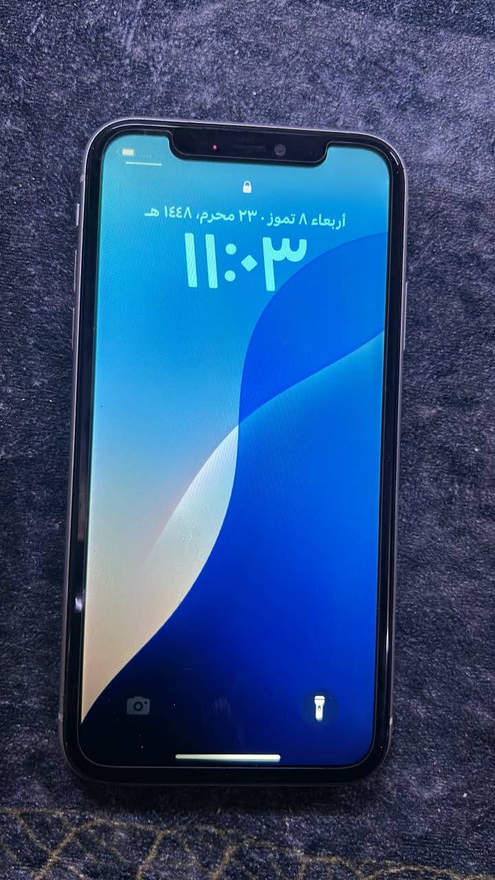 السلام عليكم أيفون 11عادي نضيف للبيع بي مشكله وأي فأي متطلع شبكات بي وشويه سواد مبين بلشاشا ممأثر ابد مبدل بطاريه جديده وفيس إيدي شغال السعر 100 قفل  بغداد الجديده ***********
