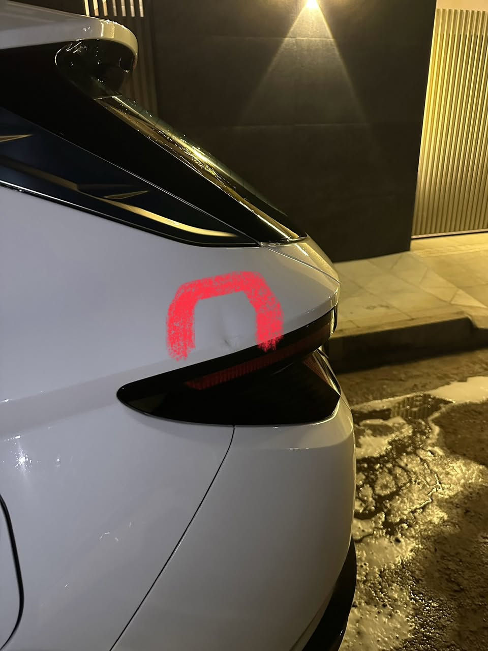 توسان خليجي 2024  ماشيه 25 الف بيها طختين بسيطه  السعر 207 وبيها مجال
***********
