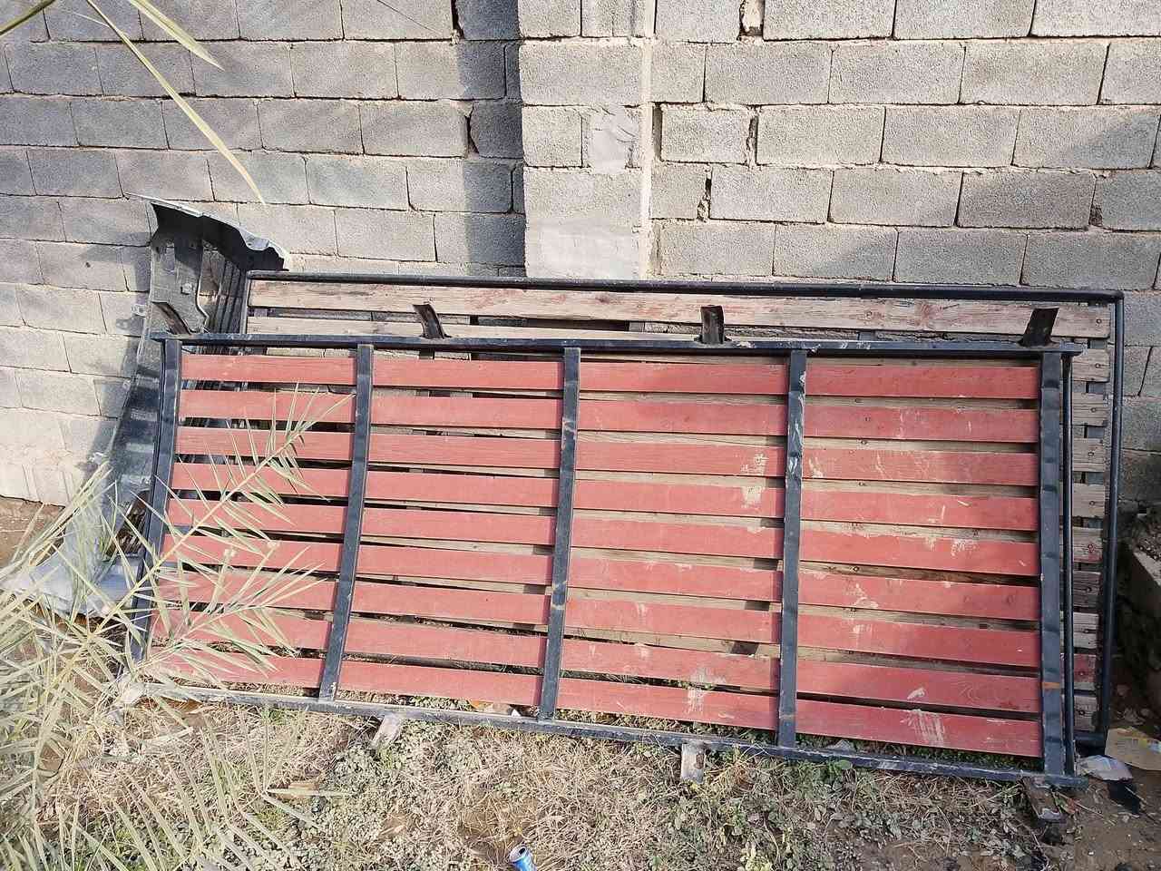 سلام عليكم لبيع سيبابة ما جنبي جوان جديده مكان بغداد ***********
