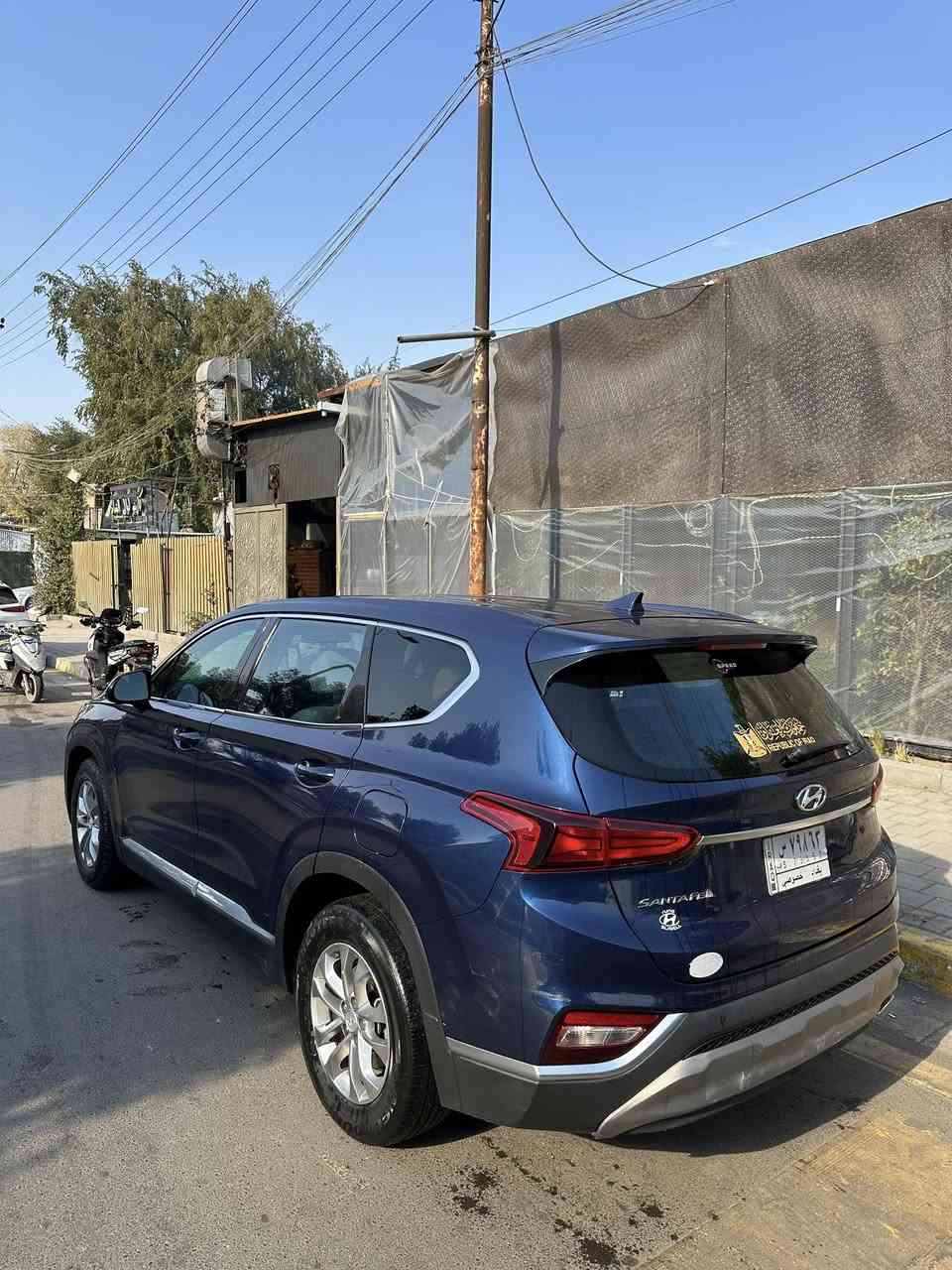 السلام عليكم للبيع سنتافيا ٢٠٢٠ ماشيه ٨١ الف كيلو متر حادثها بنيد خفيف وبيها ظخات خفيفه بصفحة البصف سايق سعرها 15800 الف دولار يعني ميه وثمانيه وخمسين ورقه وبيها مجال للطيبين مكاني بغداد المنصور 
***********
***********
