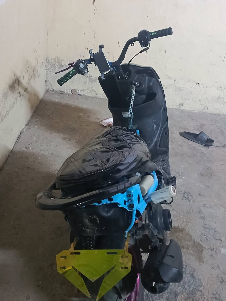 السلام عليكم دراجه للبيع شراي يراسل خاص مكان بغداد ابو غريب الذهب الابيض دراجه مكفوله كفاله عامه سلف هندر


**إذا كنت صاحب هذا الإعلان وتريد حذفه لأي سبب، رجاءا أرسل رسالة إلى الدعم الفني**