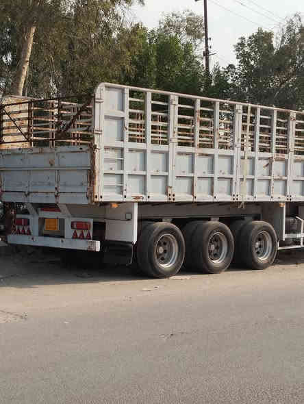 سلام عليكم للبيع عربانه عمل طول 12 أو 60 دناكير 14 صيني جديد تايرات نضاف كلش جاهزه العربانه هوه بريك كهربائيات مكفوله من الفطر والكسر عنوان بغداد الشعب سعر 110 
***********
