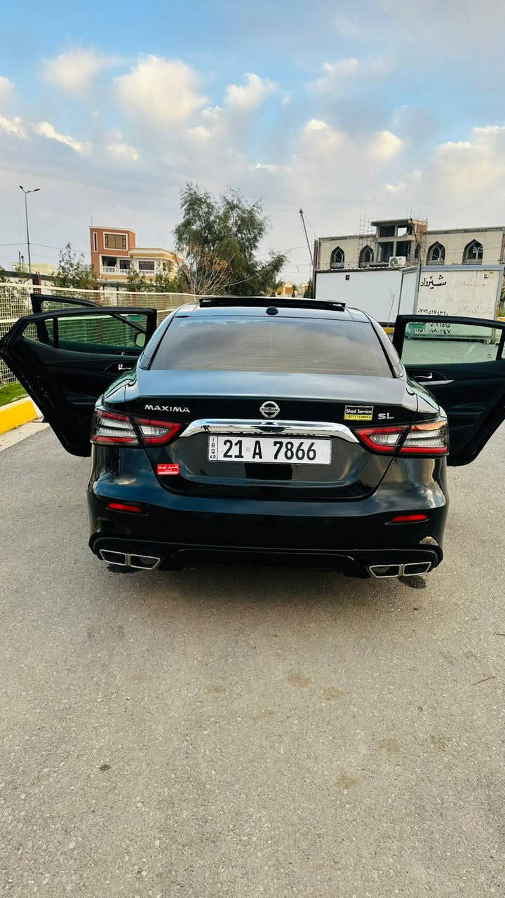 .......{بِسْمِ اللَّهِ الرَّحْمَنِ الرَّحِيمِ}.......
کوردی _ عربي

 [[ بەناوی خودای گەورە ماشاء اللّە لەماڵی هەمو لایەک ]]

نیسان ماگزیما مۆدێل 2021 مواسەفات SL فوول فوول مواسەفات جیاواز لە SLەکانی تر 

سەیارەکە هەر چوار کوشنەکە گەرم 
شەخالە 
جامەکان لە ڕێی بەسمەی سویچەکەوە دەکرێنەوە  و دادەخرێن 
سوکان هیتەر 
کوشن خەزن 
ئاوێنەی ناوەڕاست دژە فوولە
تراکشن کۆنترۆڵ 
مکینە 6 پستۆنی 3.5 L
شاشە کارپێکەری Apple و Android
تەحەکوماتی سەر سوکان کامل 
دوگمەی سپۆڕت 
360 ڕادار 
پێش و پشت کەپس
تەبرید مەرکەزی
برێک بەسمە 
کامێرایی دواوە 
لایتی لید و حەدەسە و ئەوتۆیە 
پانۆڕامایەکی بێ کێشە 
                     AUX , Bluetooth , wifi , USB , MAP
کوشن جیلدی ڕەش تێکنەچوە دەقی شەریکە ماوەتەوە

و چەندین مواسەفاتی تر .........

**هیچ گڵۆپێکی کارەبایی و خەلەرێکی نیە 
گێڕ و مەکینە بەشەرتی هەمو فەحسێک 
تەبرید بەهەمان شێوە بێ کێشەیە 

**بە نسبەت لێدراوی سەیارەکە لای تایەی سەکنی لێدراوە چاملغی سەکن گۆڕاوە بۆ بیلادی لەگەڵ نیوەی بۆنیت سبوغ هەموویم لە وێنەکان لەگەڵ سۆنەرەکە دیاریکردوە فەحسی CARFIX یشی هەیە .

وە سێ پارچەی لای سایەق:-  1_ دەرگای سایەق و 2_پشتی سایەق و 3_ چەمەلغی دواوەی سایەق سبوغ ئەمریکا واتا دەعم نیە تەنیا لەبەر شوخت و شت کراوە بە سبوغ هەر وەک لە وێنەی سۆنەرەکە و وێنەکان جوان دیاریم کردوە 

چەن شوخت و شتێکیشی هەیە ئەوانەیشم دیاری کردوە 
لایت برێکێکی دوای نازانم بۆچی کار ناکا و تەواو

**ئێرباگ دوو شانی لای سەکن سیستەمکراوە بەشەرتی تەقین شانی لای سایەق تێی نەکراوەتەوە وە ئێرباگی سوکانیش Timer کراوە بێ کێشەیە 

# سەیارەکە زۆر کەم ڕۆشتوە و هیلاک نیە تەنیا 26000mile یان 43000KM چوە حەقیقی هەر لۆکە بۆ مۆدێلی خۆی.

ئەم سەیارەیە بەتەواوەتی بە خزمەتە 

 # بەنزینی محسن و سۆپەری تێکراوە 

# ڕۆنی مەکینە لە جۆری براندی Motul ە 

# ڕۆنی گێڕ یەشتا شەریکەیە 

#پاتری شەریکە 

# هەر چوارتایەی یەشتا شەریکەیە نەگۆڕاوە 

# سپێری دەسکاری نەکراوە 

# بەرپێیەکانی بیلاد تێداماوە دانەنراوە لە وێنەکە دیارە

# سەنەوی تا 2028ە بە ناوی خۆمە هەر کات ویستت بەناوت دەکەم 

# غرامە و شتیشی نیە 

# سیستەمی توندوتۆڵیەکی تا مانگی چواری ئەمساڵە 

هەمو گیانی بەشەرتە سعریشی داوای 168$ وەرەقە و مەجالێکی تێدایە ، نرخی تەنها ڕەقەمەکەی سەروو 400$ بۆ شەخسیات و جوانی سەیارەکە ئەویشی لەگەڵە .

ئەمە سەیارەی مەعرەز و دەساودەس نیە هی خۆمە بەدەسی خۆمەوە بوە .

زۆر بەکەمی بەکارمهێناوە بەردەوام لە ژێر ئەو چادرە ڕاگیراوە لەماڵ

**هەوڵم داوە هیچ شتێک نەمابێتەوە باسم نەکردبێ ئیتر کەم و کورتیش نابێ ان شاء اللّە ، وەرە سەیری سەیارەکە بکە گەر کێشەیەک هەبو باسم نەکردبێ و شتێکی هەڵە دەرچو لە فەحسی (گێڕ ، مەکینە ، سبوغ ، کارەبایی ) بڕی ئەوە پارەت بۆ دەگەڕێنمەوە یاخود ڕادەستی براتی بکەوە و مەیبە ، سەیارەکە تەنها سایەقێکی دەوێ تەواو مەزبوتە.

شوێن / چەمچەماڵ 

+وەتس ئەپ+ ژمارەی موبایل / ***********

ڕەقەم شانسی :- 1N4AA6DV3MC501419

هەر شتێکیش ناڕونە لەچات خزمەتی برای خۆم دەکەم و بۆ مامەڵەیش نامە بنێرن.

.......{بِسْمِ اللَّهِ الرَّحْمَنِ الرَّحِيمِ}.......
کوردی _ عربي
[[ باسم الله العظيم ما شاء الله في بيت الجميع ]]
نیسان ماکزیما موديل 2021 مواصفات SL فول فول مواصفات تختلف عن الـ SL الأخرى.
السيارة تدفئة في الكراسي الأربعة.
تشغيل عن بعد (شخالة).
النوافذ تفتح وتغلق عن طريق بصمة السويچ.
هيتر ستيرن.
خزن كراسي.
المرآة الوسطية ضد الفول (تعتيم).
تراكشن كونترول.
محرك 6 بسطون 3.5 L.
شاشة تدعم Apple و Android.
تحكمات ستيرن كاملة.
زر Sport.
رادار 360.
قفل أمامي وخلفي (كبس).
بريك بصمة.
كاميرا خلفية.
لايتات LED وعدسة وأوتو.
بانوراما بدون أي مشاكل.
AUX , Bluetooth , wifi , USB , MAP.
كراسي جلد أسود لم تتضرر وبحالة الشركة.
والعديد من المواصفات الأخرى .........
** لا يوجد أي ضوء تحذيري كهربائي أو خلل.
الكير والمحرك بشرط الفحص الكامل.
التبريد كذلك بدون أي مشاكل.
** بالنسبة لضربة السيارة، الضربة كانت بجانب إطار السكن (المعاون)، الچاملغ المعاون مستبدل بقطعة أصلية (بيلاد) مع نصف البونيد صبغ، وضحت كل ذلك في الصور مع السونار، ولديها فحص CARFIX أيضاً.
وثلاث قطع بجانب السائق:- 1_ باب السائق و 2_ خلف السائق و 3_ الچاملغ الخلفي جهة السائق صبغ أمريكا، أي أنها ليست حادث وإنما فقط بسبب "شخوط" وأشياء بسيطة تم صبغها، كما هو موضح تماماً في السونار والصور.
يوجد بعض الشخوط البسيطة أيضاً قمت بتوضيحها.
لايت بريك خلفي واحد لا أعلم لماذا لا يعمل فقط.
** الإيرباك: جانبي السكن (المعاون) معمول لها سيستم بشرط الانفجار، جانب السائق لم يفتح، وإيرباك الستيرن معمول له Timer وبدون مشاكل.
السيارة ماشية قليل جداً وغير متعبة، فقط 26000 ميل أو 43000 كم حقيقي، وهي "لوك" بالنسبة لموديلها.
هذه السيارة مخدومة تماماً.
تم استخدام بنزين محسن وسوبر فقط.
زيت المحرك من براند Motul.
زيت الكير ما زال زيت الشركة.
البطارية أصلية (شركة).
الإطارات الأربعة ما زالت أصلية (شركة) لم تستبدل.
السبير لم يلمس.
فرشات الأرضية الأصلية ما زالت موجودة ولم تستخدم وموضحة بالصور.
السنوية لغاية 2028 باسمي، في أي وقت تريد أحولها باسمك.
لا توجد غرامات أو أي متعلقات.
نظام المتانة (الهزة) لغاية شهر نيسان من هذا العام.
كل السيارة بشرط، والسعر المطلوب 168$ ورقة ومجال بسيط، سعر الرقم وحده أكثر من 400$ لأجل الشخصيات وجمالية السيارة وهو مشمول معها.
هذه السيارة ليست سيارة معرض أو تداول، هي ملكي الشخصي وتحت يدي.
استخدمتها بشكل قليل جداً ودائماً مركونة تحت المظلة في البيت.
** حاولت أن لا أترك شيئاً دون ذكره، ولن يكون هناك نقص إن شاء الله، تفضل افحص السيارة وإذا ظهرت مشكلة لم أذكرها أو شيء خطأ في فحص (الكير، المحرك، الصبغ، الكهربائيات) سأعيد لك مبلغ الفحص أو سلمها لأخيك ولا تأخذها، السيارة تحتاج فقط لسائق وهي مضبوطة تماماً.
الموقع / جمجمال
+واتس أب+ رقم الموبايل / ***********
رقم الشاصي :- 1N4AA6DV3MC501419
أي شيء غير واضح في الشات أنا بخدمة أخي، وللمعامله أرسل رسالة.
