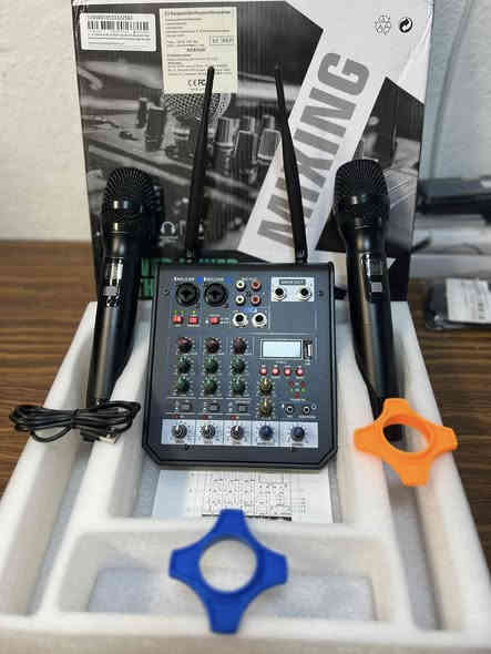 السلام عليكم 
مكسر صوت بهل شكل 
ماعرف سعره الي يفيده ينطي سعر 
وبل عافية عليكم 
تواصل على الرقم 
***********
