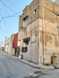 بيت للبيع يحتوي علا منزل طابق ارضي مؤجر ب 300الف المساحة 74متر مربع رك...