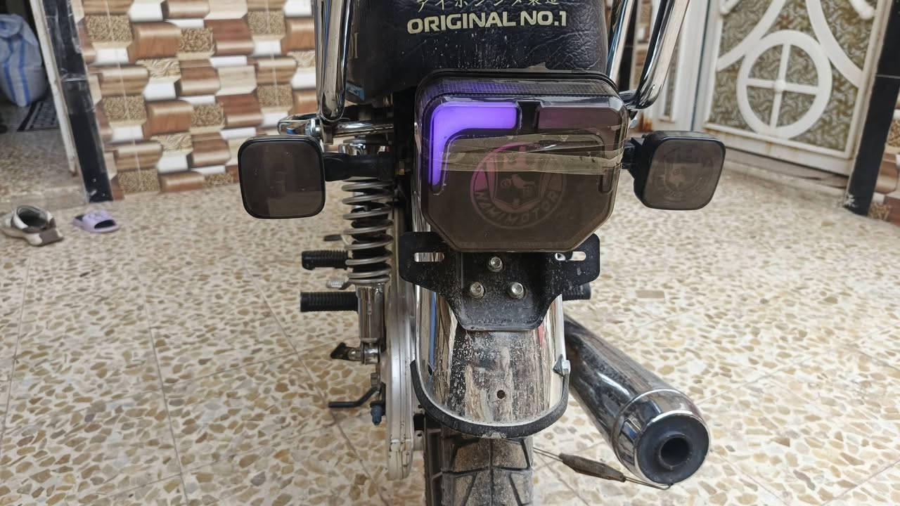 السلام عليكم ..عينه +جوزه+ لايت+ اشاير + بك لايت+ سله سعر خاص ما تشتري لا تعبني ***********
