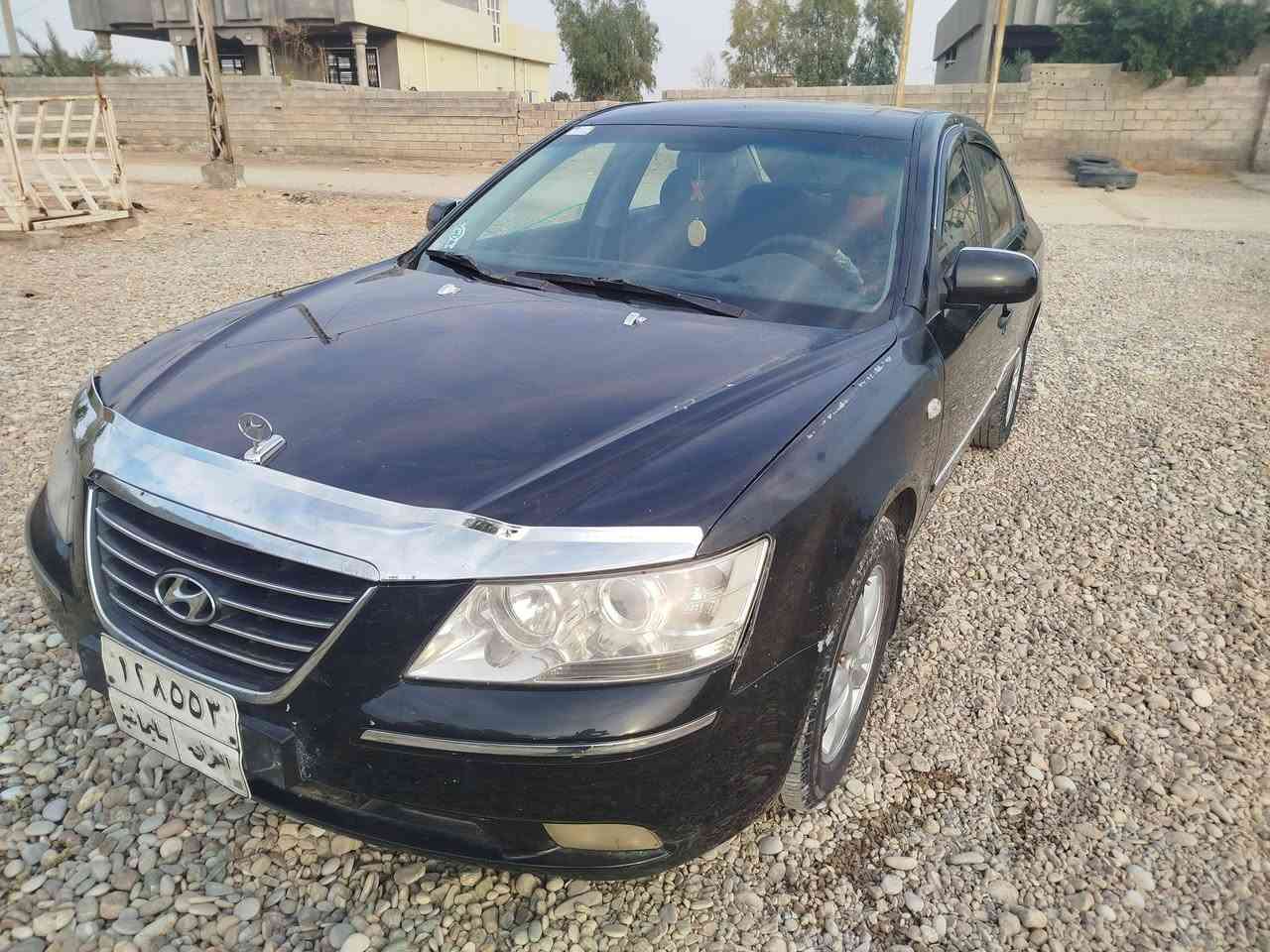 سلام عليكم سوناتا موديل 2010 اللون اسود گير جديد محرك 2000 دوش بي تبخير  صدر وكهربائيات وتايرات خير من الله السونار مرفق بالمنشور رقم سليمانية تحويل مباشر سنويه لل28 سعرها 90 وبيها مجال  مكاني ديالى جلولاء للاستفسار الاتصال بالرقم ***********
