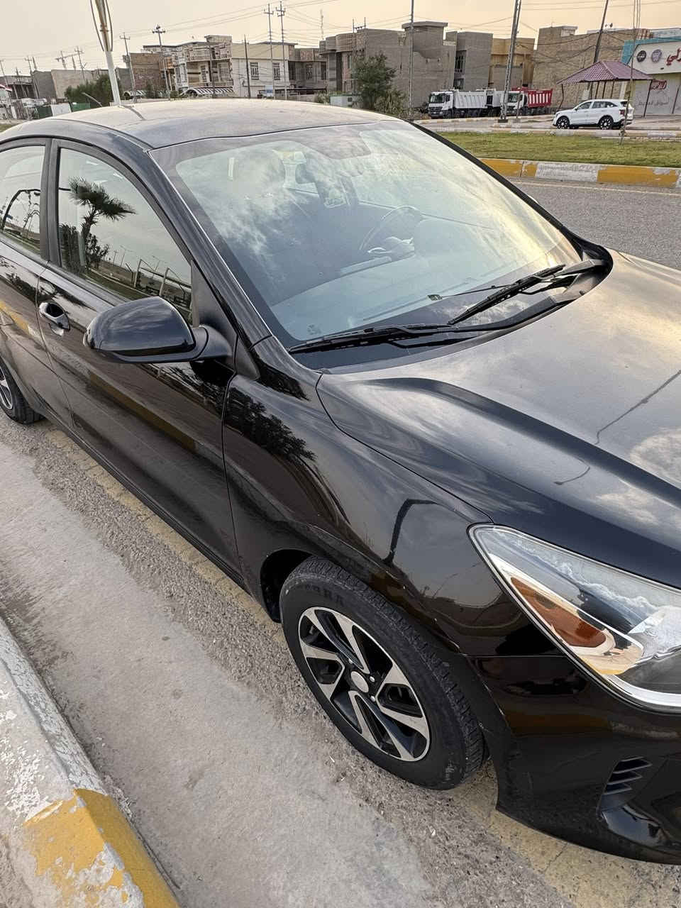 السلام عليكم
للبيع كيه ريو 2018
ماشيه 136 الف 
ضربتها خلفيه 
***********
