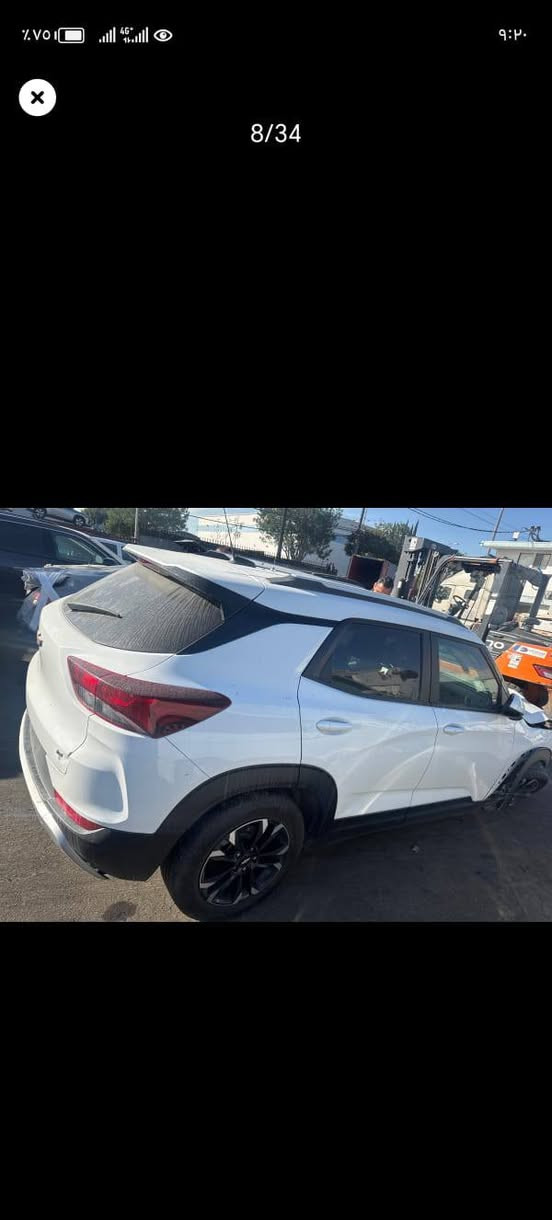 🔷السيارة : شوفرليت ترايل بلايزر LT
🔷سنة الصنع : 2023
🔷اللوحة : ميسان 
🔶السعر : 137
🔷الضرر : (صور الضرر مرفقة بالاعلان)
______________________________________
🔷المواصفات:
🔹حجم المحرك 3 سلندر 1.3L توربو 
🔹رادار امامي وجانبي وخلفي
🔹تنبيه الخروج عن المسار
🔹كراسي مخمل
🔹كرسي السائق كهرباء
🔹تدفئة الكراسي الامامية
🔹اوتو ستوب
🔹دفع رباعي AWD
🔹ويل كب حجم 17 انج مع اطارات بحالة جيدة
🔹وضعيات قيادة
🔹لايتات LED بالكامل
🔹شاشه تحكم بالايعازات
🔹تحكم ستيرن جهتين
🔹بصمة ابواب وتشغيل وتشغيل عن بعد
🔹مع باقي المواصفات الاعتيادية
————————————————————————
☎️ الاتصال :
***********
📍 ميسان العماره- حي الجمعيات
