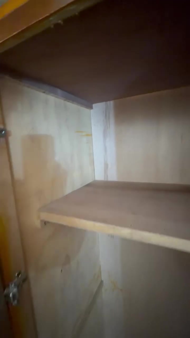 السلام عليكم
كناتير انجاره للبيع العنوان كربلاء 
الي ايريدهن يجي خاص وبخدمته


**إذا كنت صاحب هذا الإعلان وتريد حذفه لأي سبب، رجاءا أرسل رسالة إلى الدعم الفني**