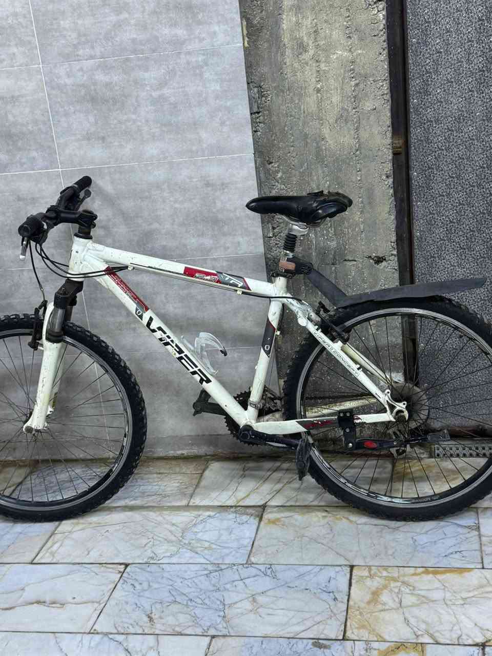 � بايسكلات للبيع – أشكال وأحجام مختلفة 🚲
بايسكلات نظيفة وجاهزة للاستخدام، مناسبة للكبار والصغار

✔️ جودة زينة

✔️ فحص قبل التسليم

✔️ أسعار مناسبة وتناسب الجميع

📍 العنوان: الرفاق

📞 رقم التواصل: ***********

👤 الاسم: علي الكعبي

العدد محدود، والبيع مباشر بدون وسيط

اللي يريد بايسكل بسعر زين لا يفوّت الفرصة 💪🚴‍♂️
